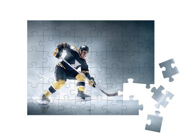 puzzleYOU Puzzle Eishockeyspieler in Aktion auf dem Eis: Tor!, 48 Puzzleteile, puzzleYOU-Kollektionen Menschen, Eishockey