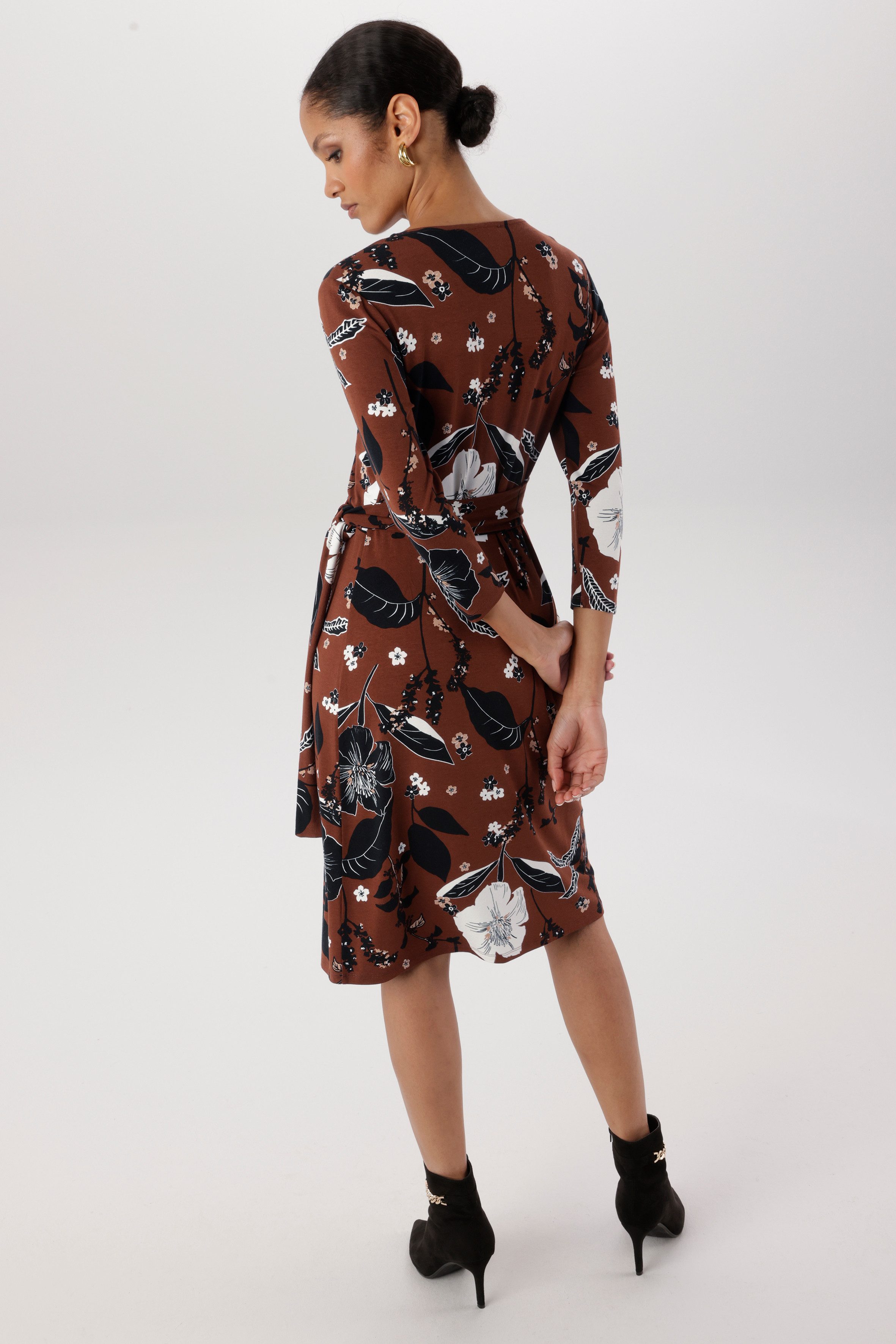 Aniston SELECTED Jerseykleid in femininer Wickel-Optik – Bild 2 von 5