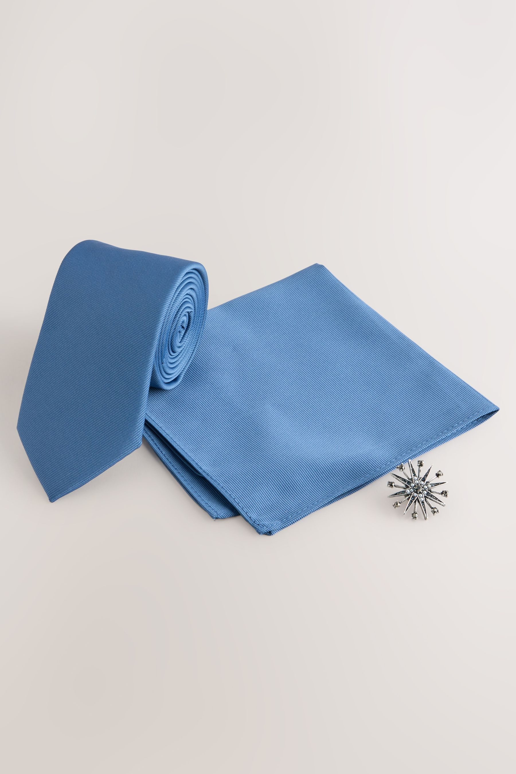Next Krawatte Krawatte, Einstecktuch und Brosche, Set (3-St)