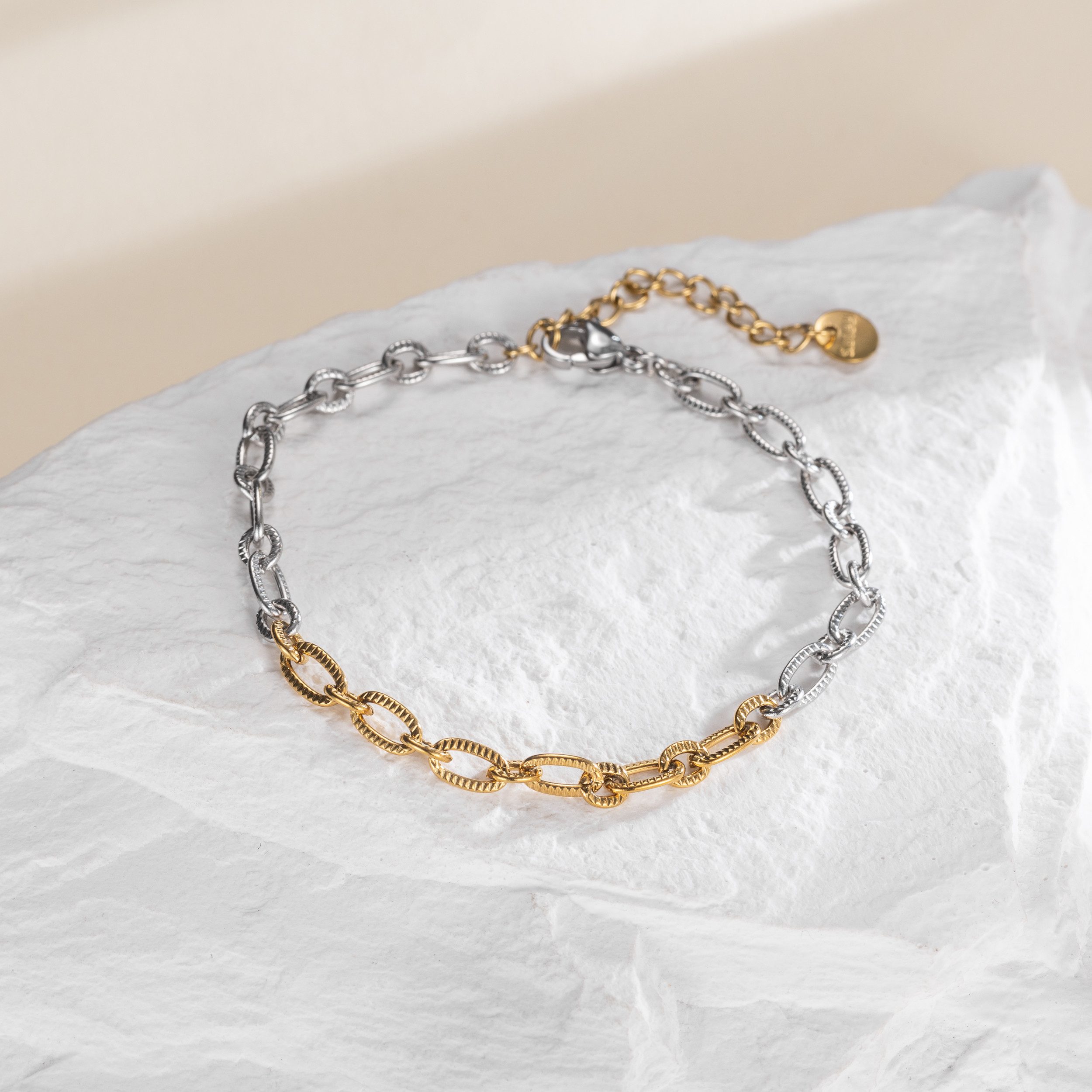 Firetti Armband Schmuck Geschenk Edelstahl Armschmuck Armkette Ankerkette Bicolor