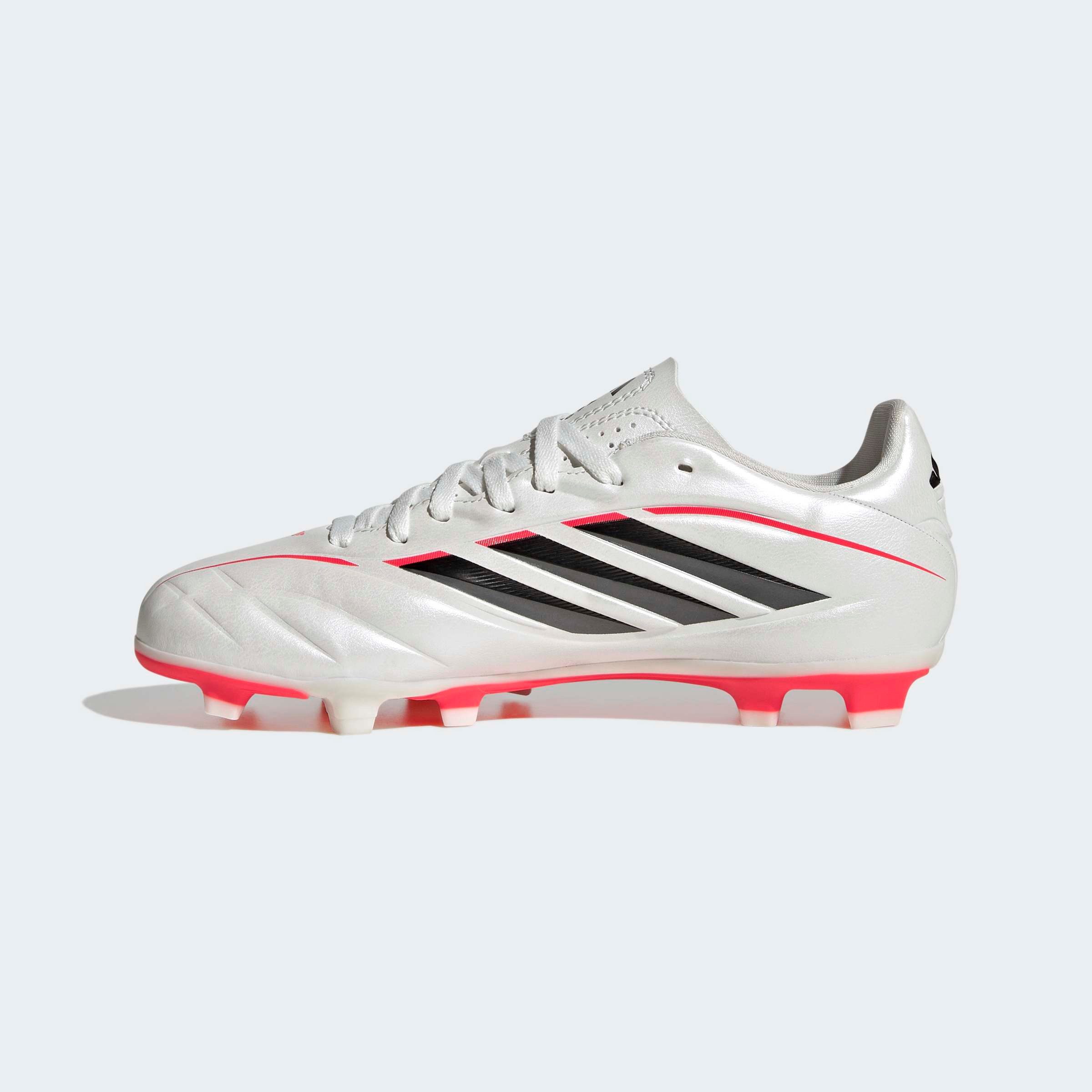 adidas Performance COPA PURE IV CLUB KIDS, FESTE/GEMISCHTE BÖDEN Fußballschuh für viele verschiedene Böden geeignet, für Jugendliche & Kinder