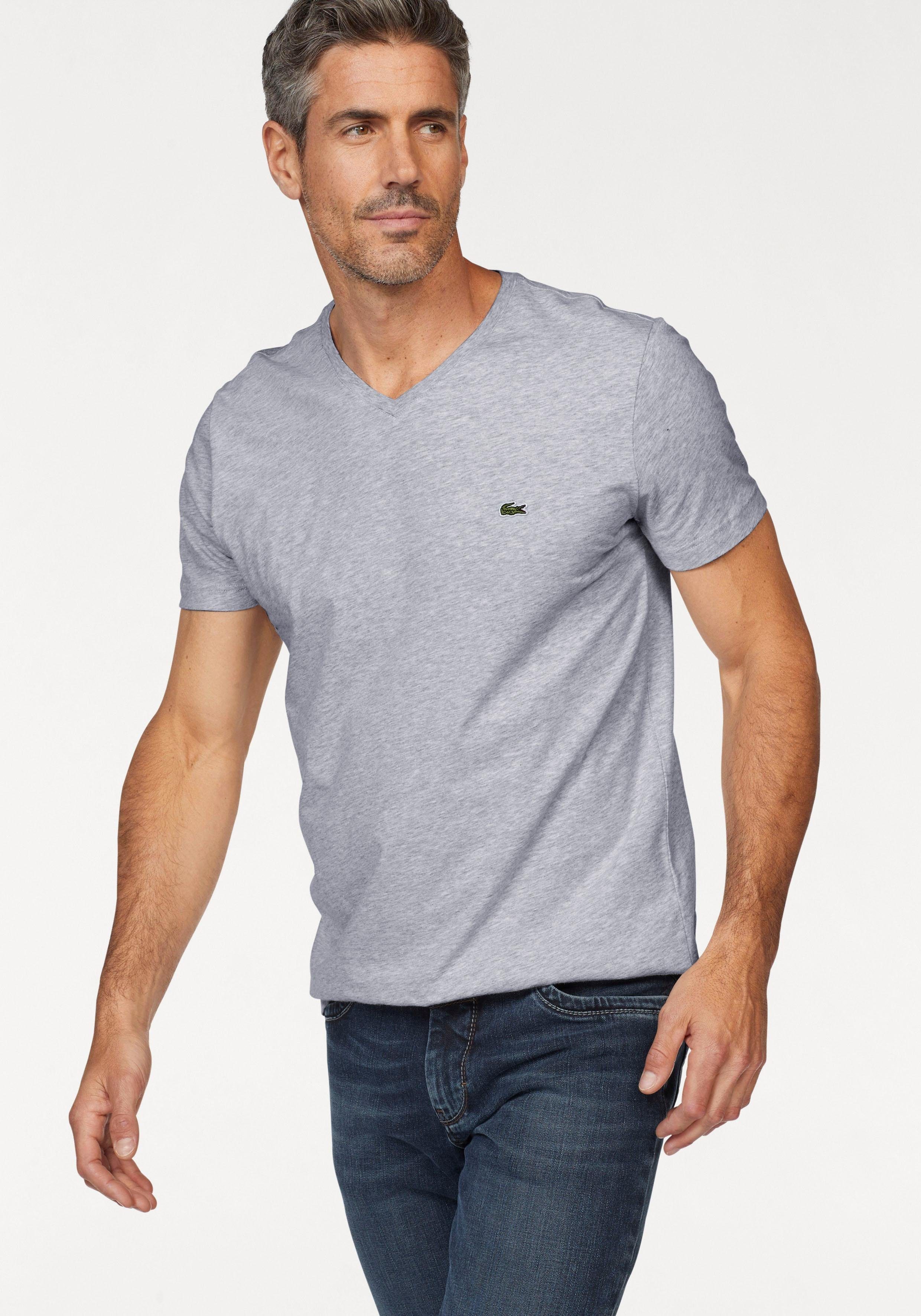 Lacoste V-Shirt (1-tlg) Ikonisches Lacoste-Krokodil auf günstig online kaufen