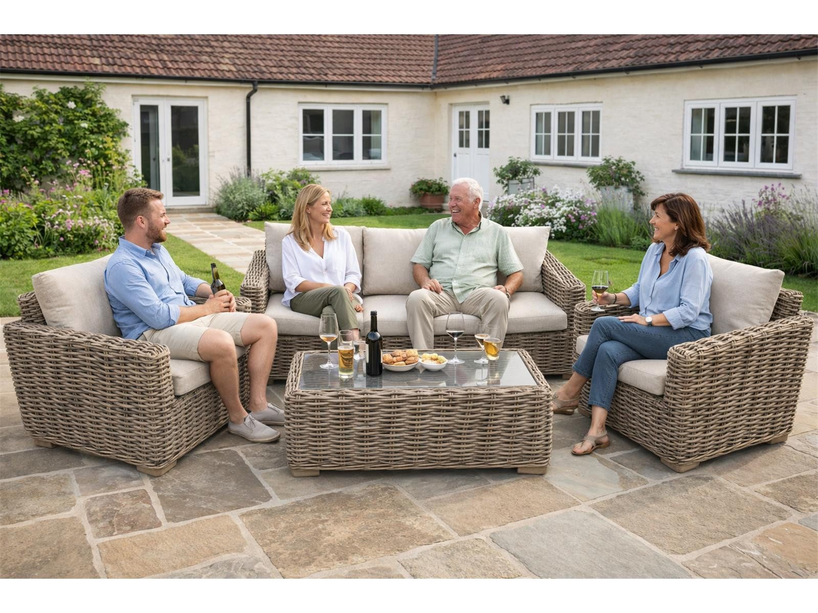 Green Spirit Loungeset »Trinidad« Lounge Set Rattan Loungemöbel Sitzgruppe Gartenmöbel Gruppe, (Set, 4-tlg., 1 3-Sitzer Sofa, 2 Sessel und 1 Tisch, inkl. Sitz- und Rückenkissen), Polyrattan, beige, 5 Personen, wetterfest, Garten, Terrasse, Outdoor