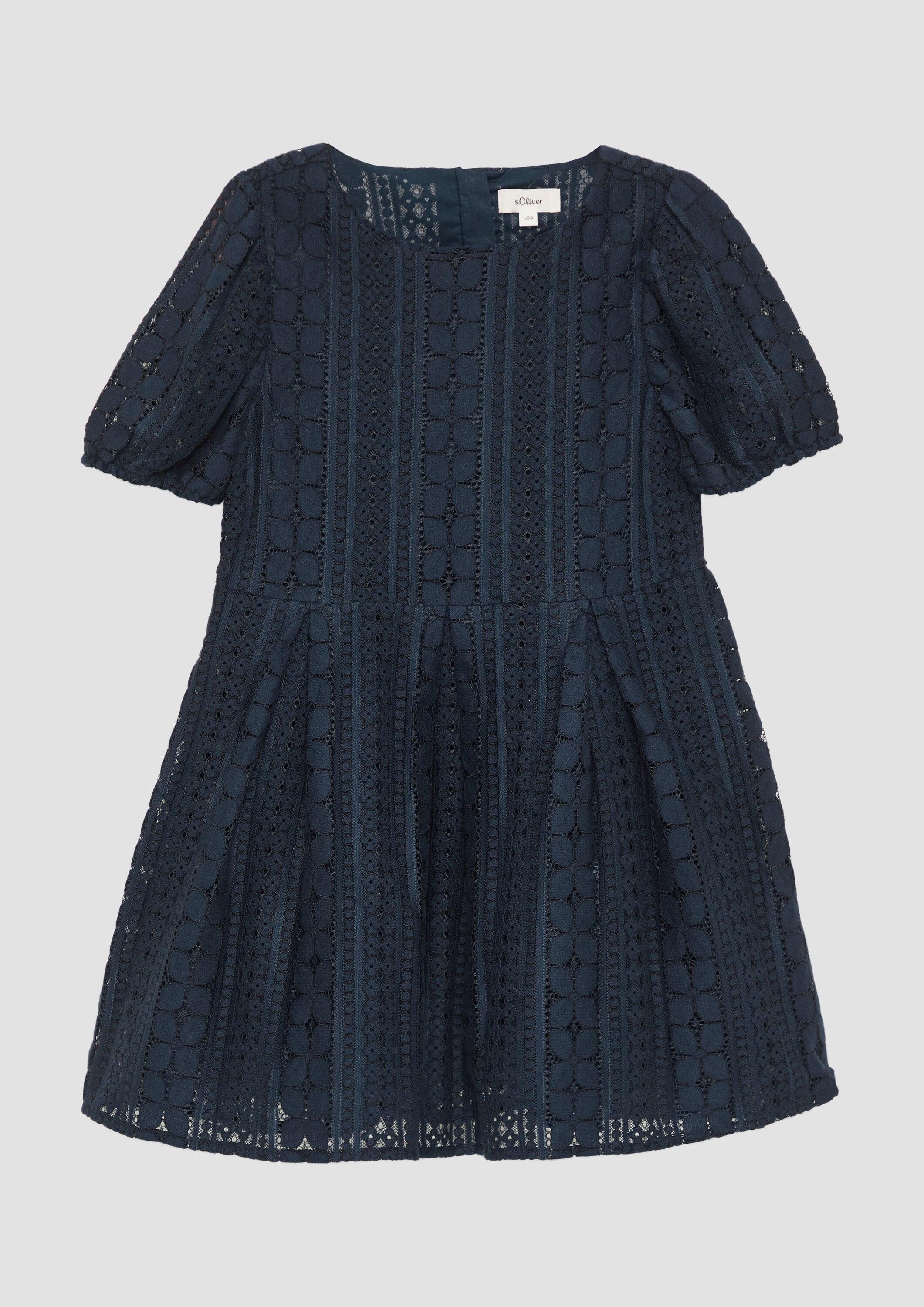 s.Oliver Minikleid Kleid Kurzes Kleid aus Spitze mit elastischen Bündchen an den Ärmeln