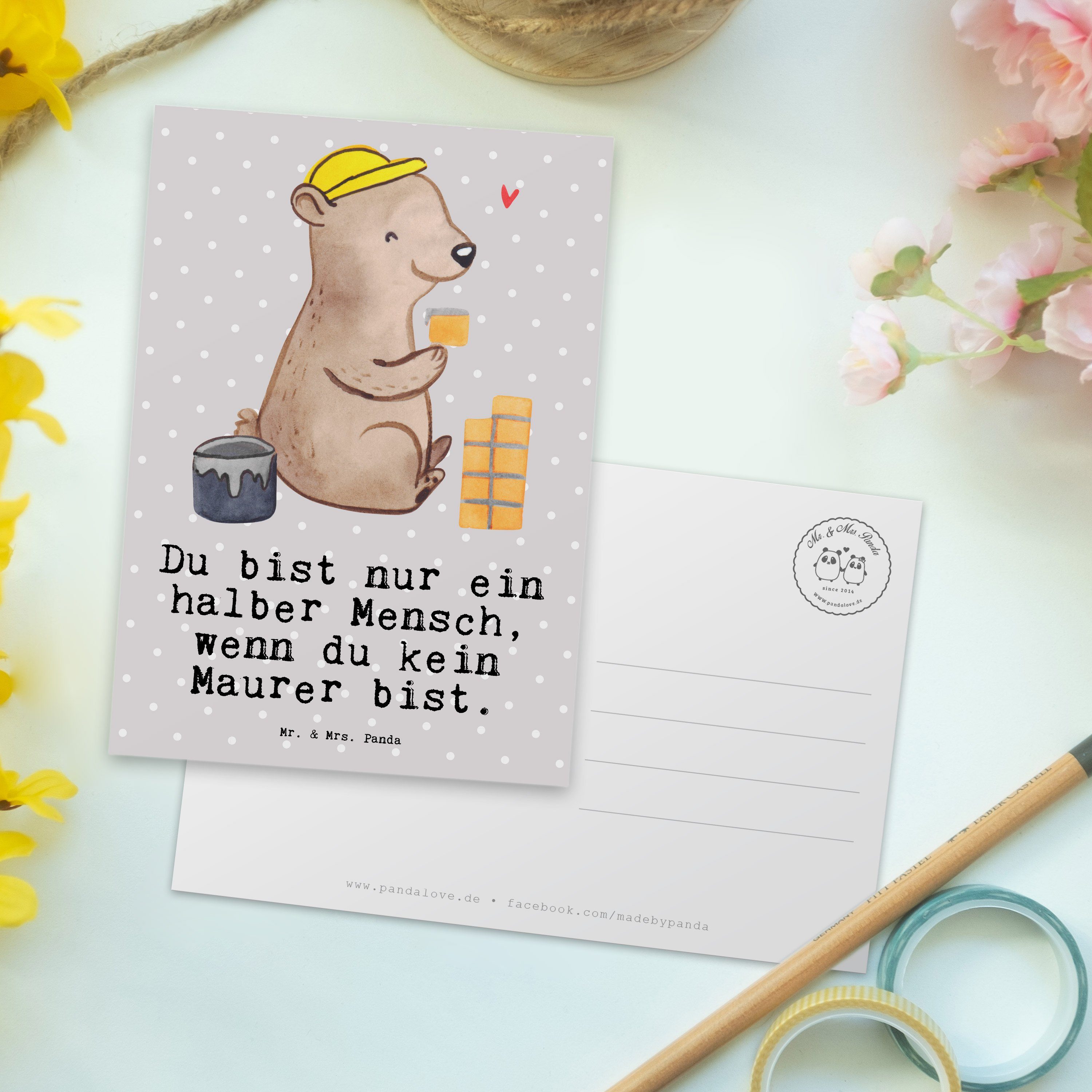 Mrs. Panda Geschenk, Geburtstagskarte, - Pastell Postkarte - Herz Mr. Gesellen & Maurer Grau mit