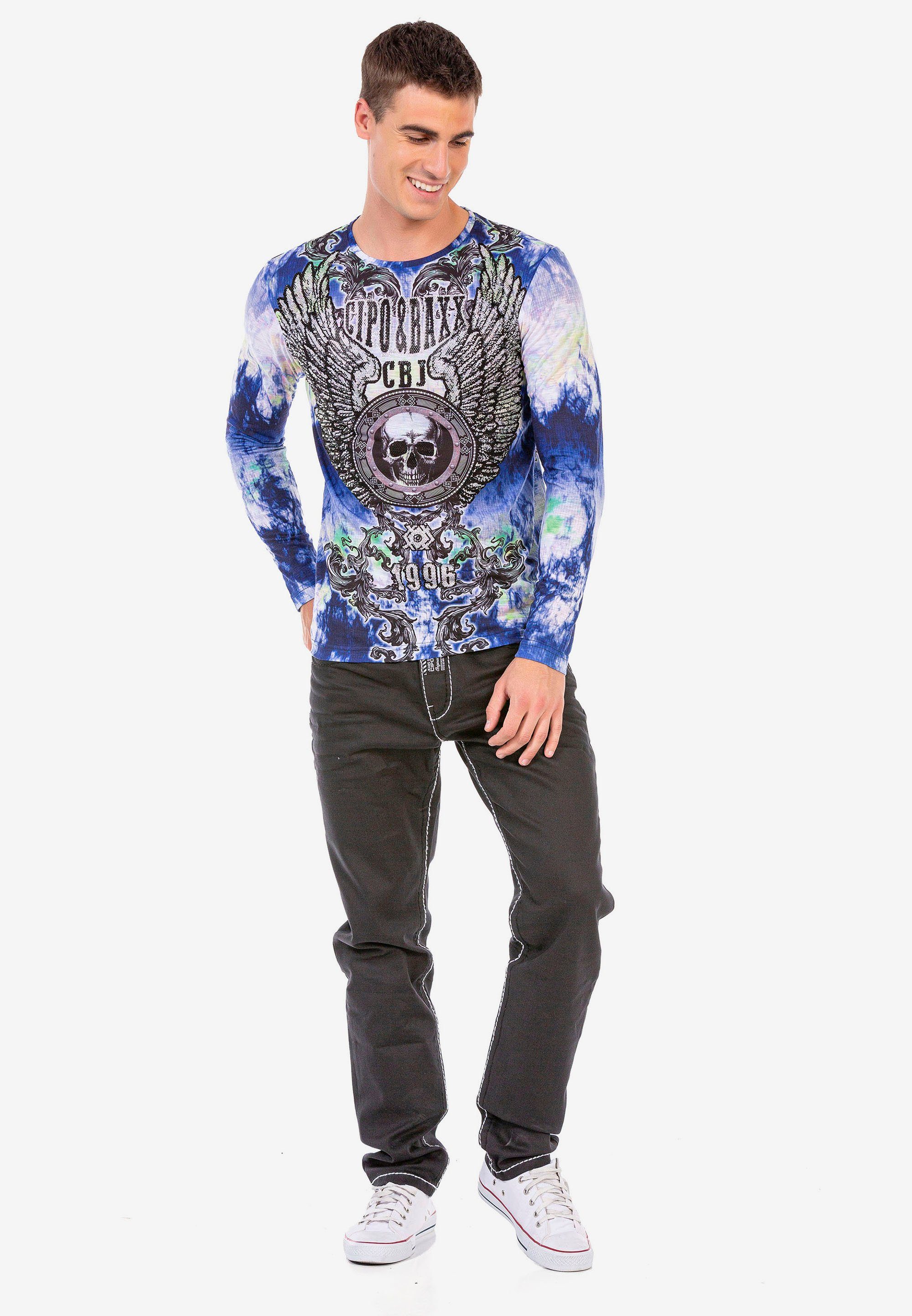 mit Langarmshirt Baxx & trendigen Cipo Prints