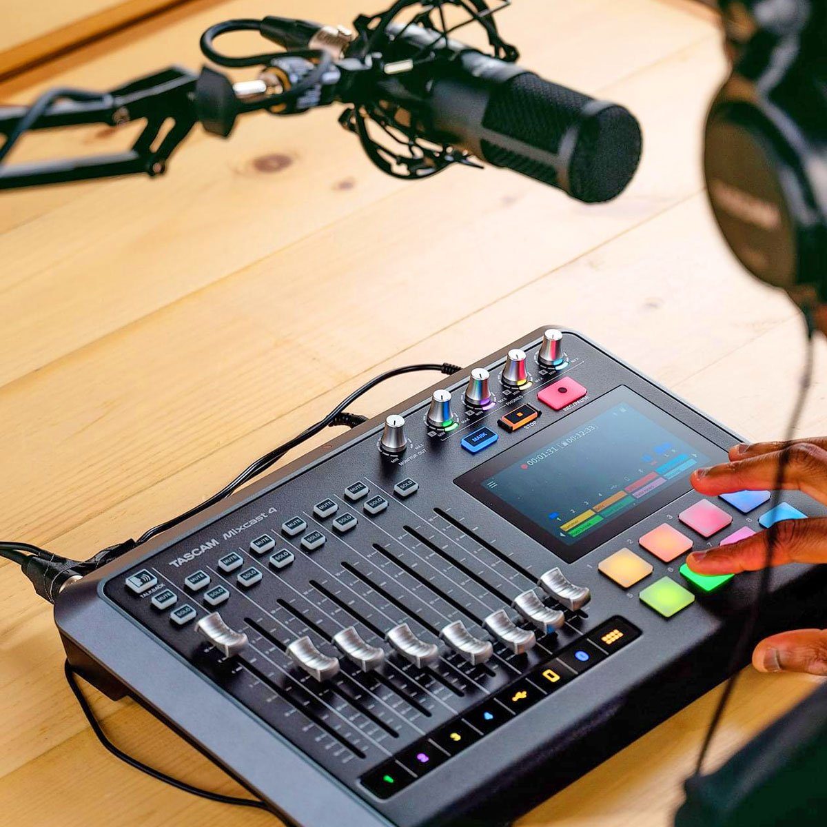 Mixcast Podcast-Station Mischpult Tascam Tascam 4