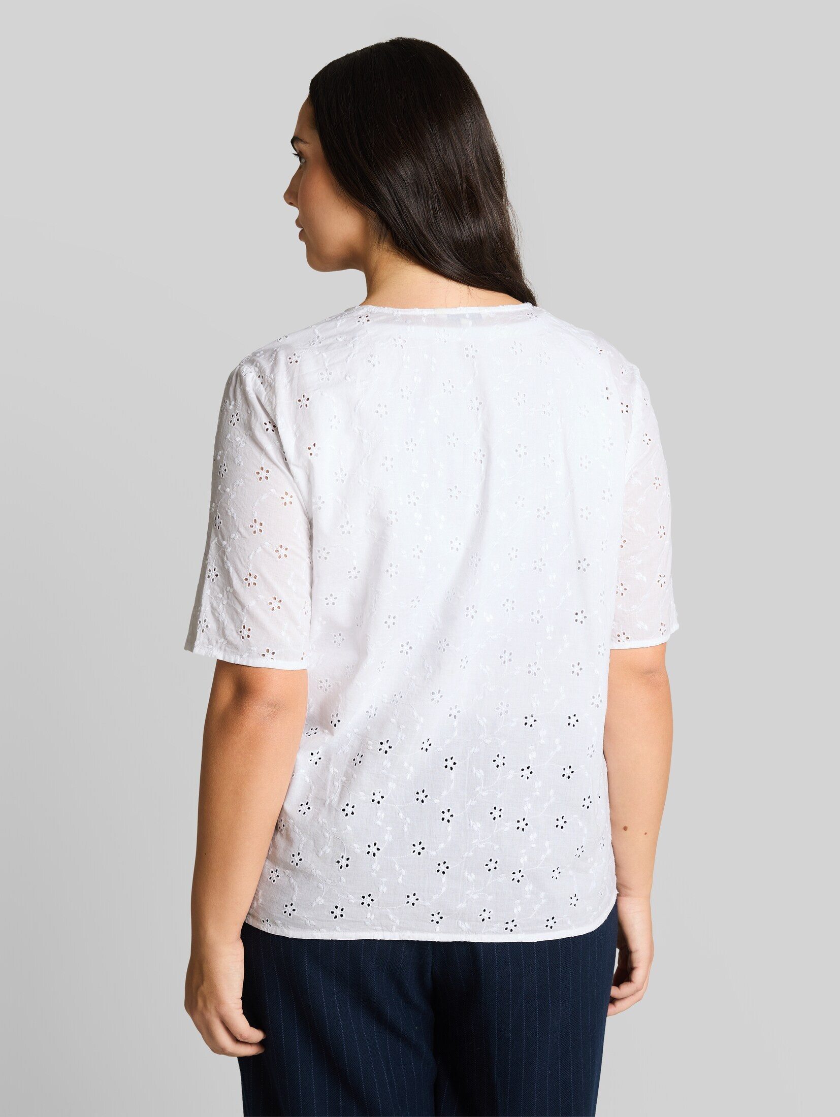 TOM TAILOR PLUS Kurzarmbluse Blusen & Shirts Plus Size - Bluse mit Lochstickerei