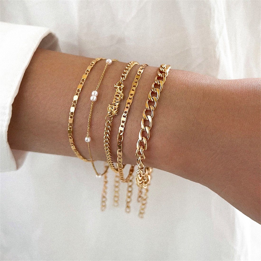 DÖRÖY Armband Damen Gold Brief Perle Armband Set, Mode Trend Armband Set von 5
