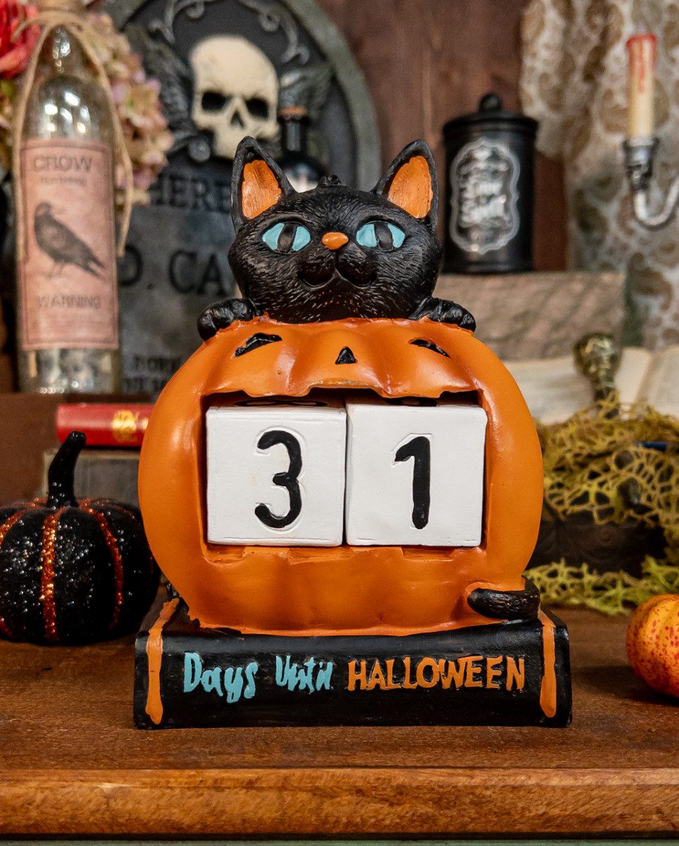Horror-Shop Dekoobjekt 31 Tage Halloween Countdown Deko mit Katze & Kürbi günstig online kaufen