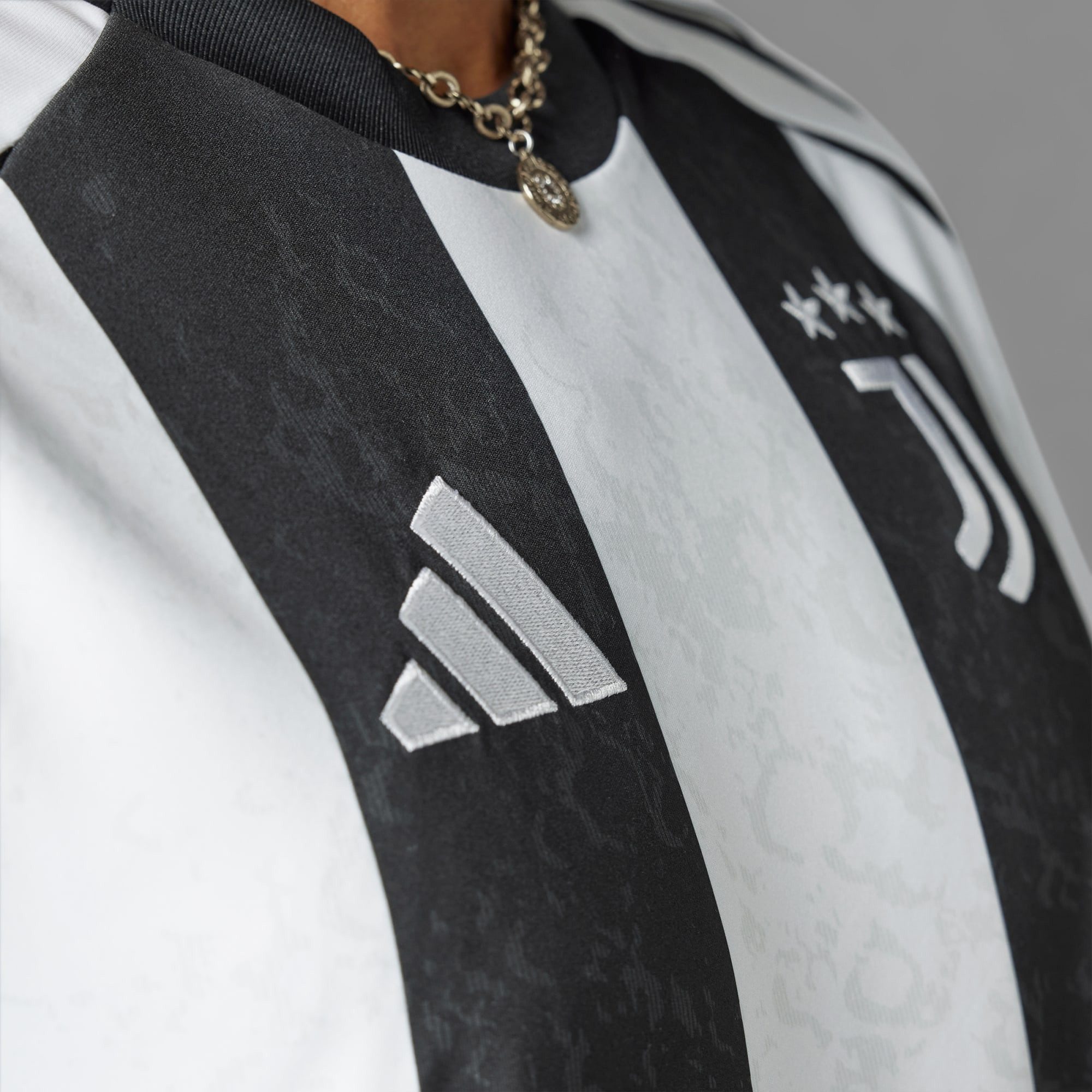 adidas Performance Fußballtrikot JUVENTUS TURIN 24/25 HEIMTRIKOT (1-tlg)