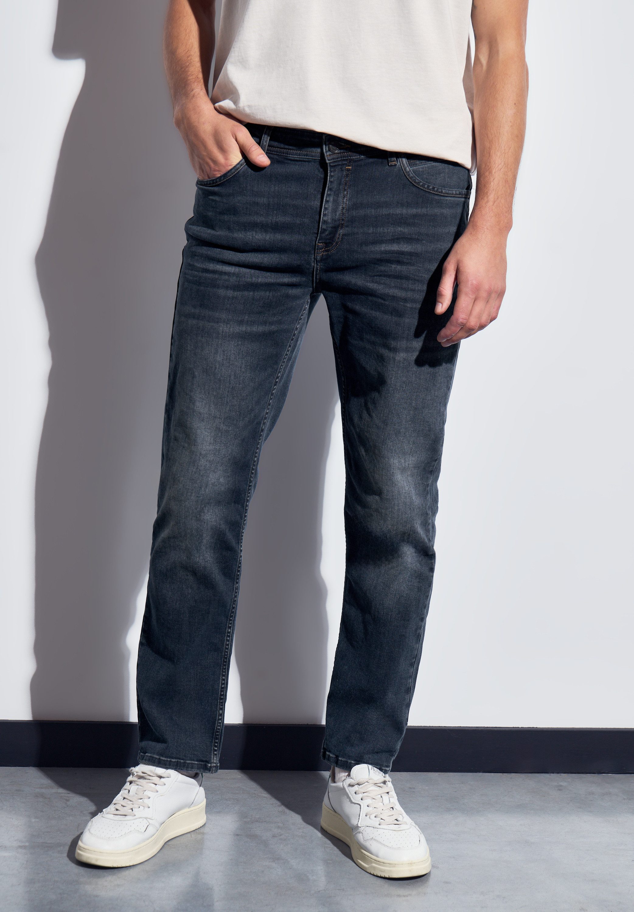 STREET ONE MEN Regular-fit-Jeans aus Baumwolle mit Stretchanteil