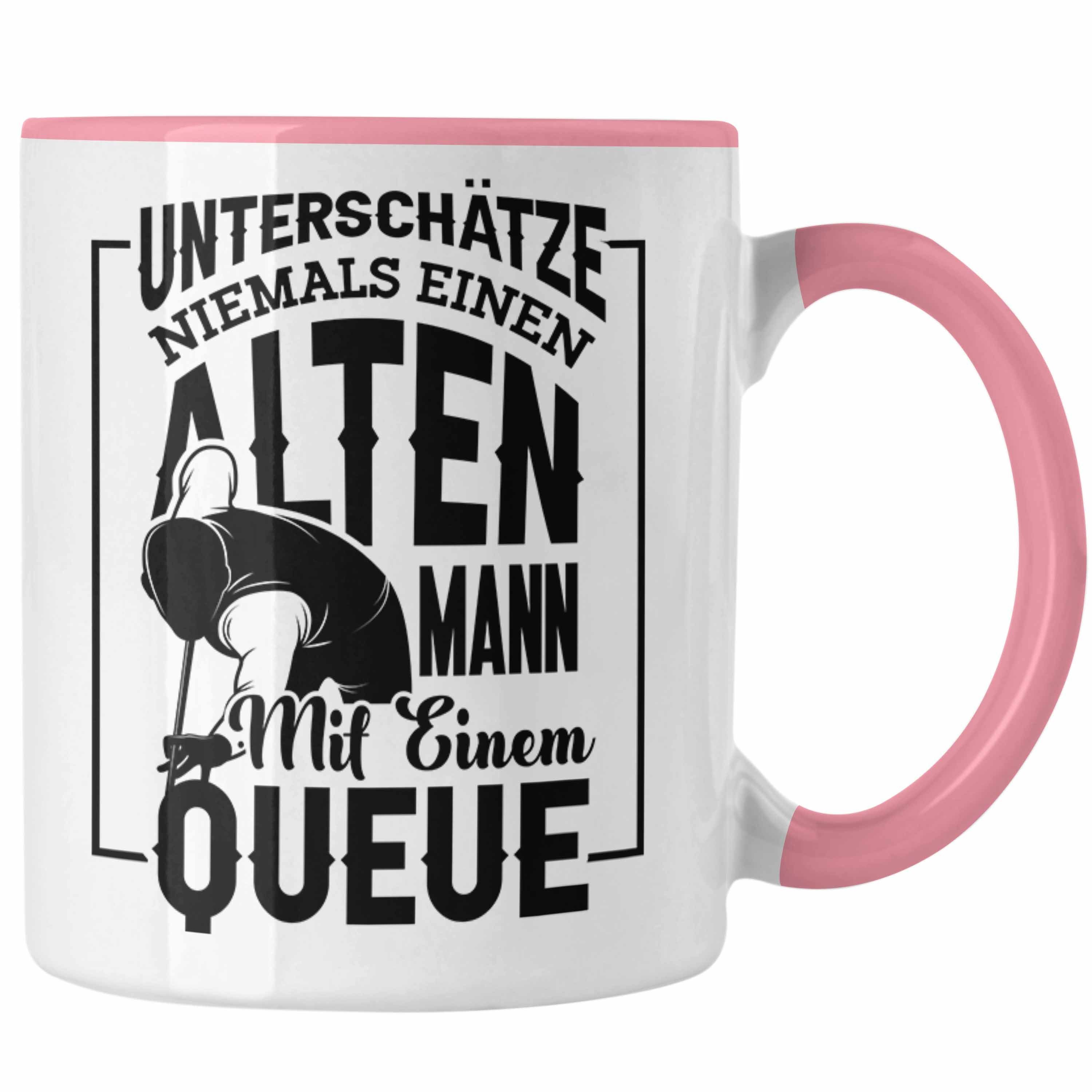 Trendation Tasse Billard Pool Tasse Geschenk Unterschätze Niemals Einen Alten Mann Mit Rosa