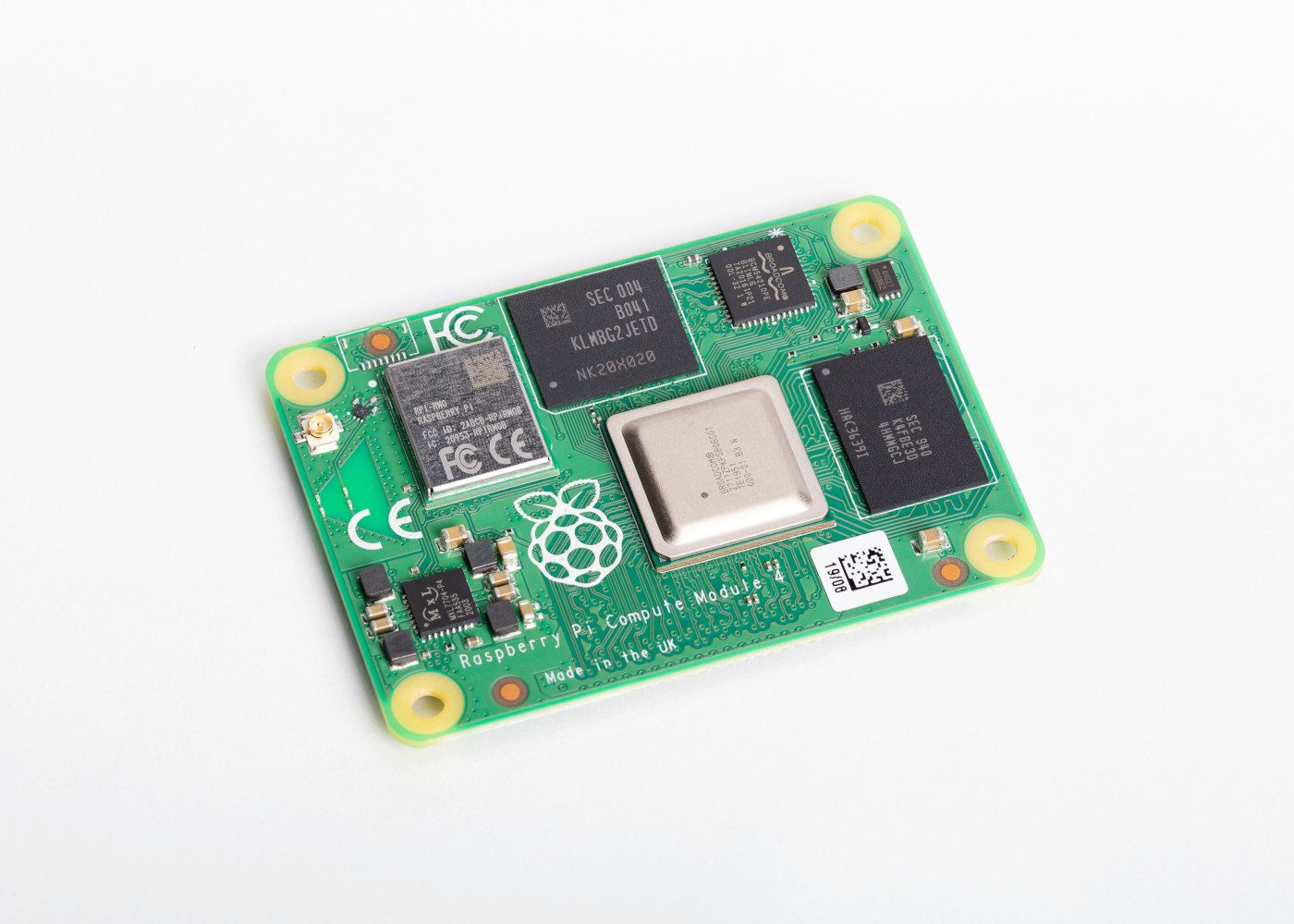 Raspberry Pi Compute Module 4 - RAM: 8GB - Flash: 32GB - WLAN / Barebone-PC