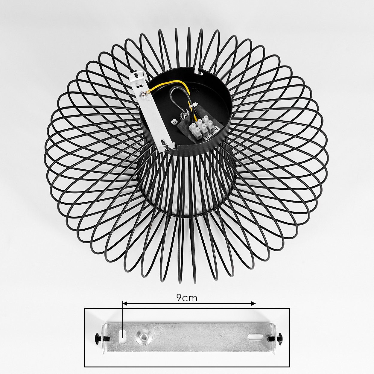 hofstein Deckenleuchte »Pieris« runde Deckenlampe aus Metall in Schwarz/Gold, ohne Leuchtmittel, E27, Retro-Leuchte mit Lichteffekt durch Gitter-Optik