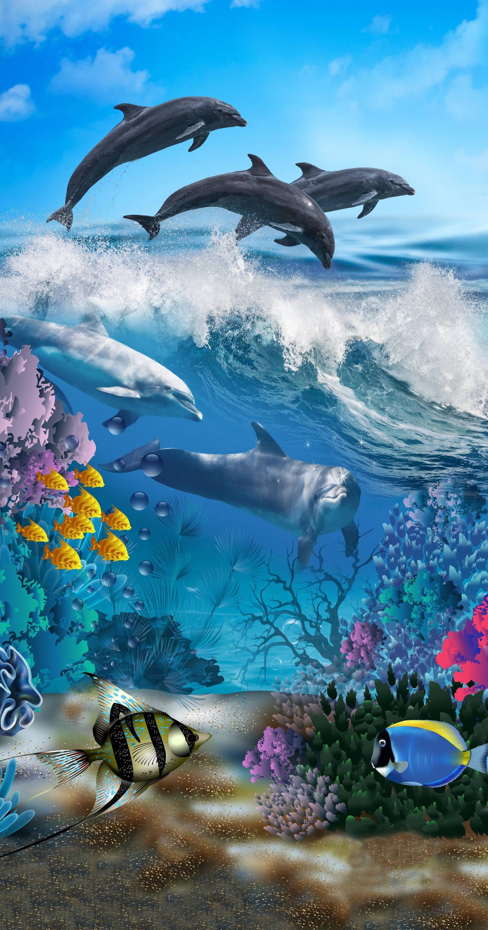 GMD Living Strandtuch ANDRE, Motiv: Delfine auf der Vorderseite und weiße Rückseite