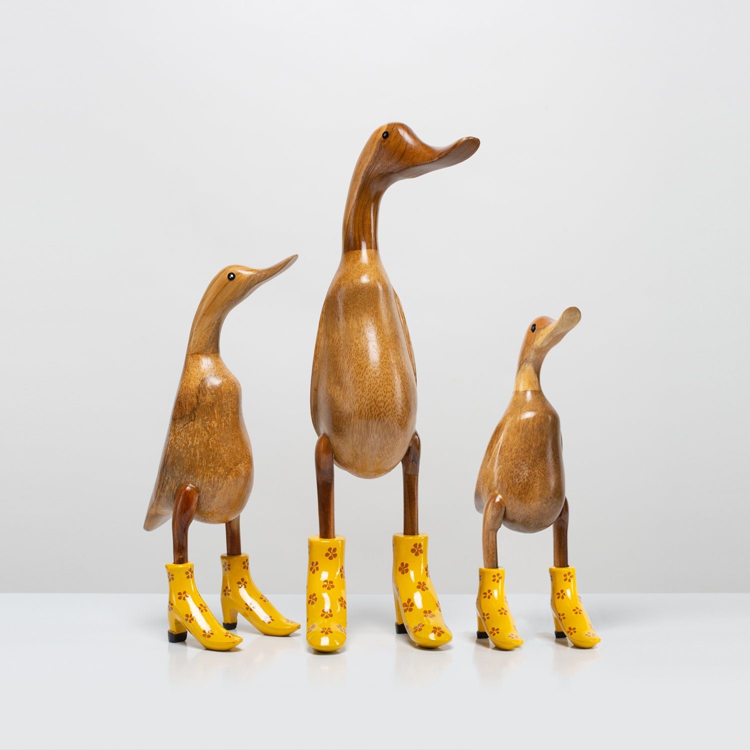 DomDeco Dekofigur Handgefertigte Deko-Figur aus Holz "Ente mit Absatz" Gelb geblümt Set (S+M+L)