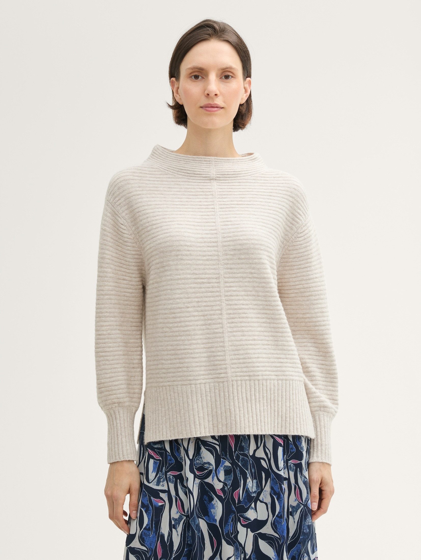 Strickpullover Strickpullover mit Stehkragen