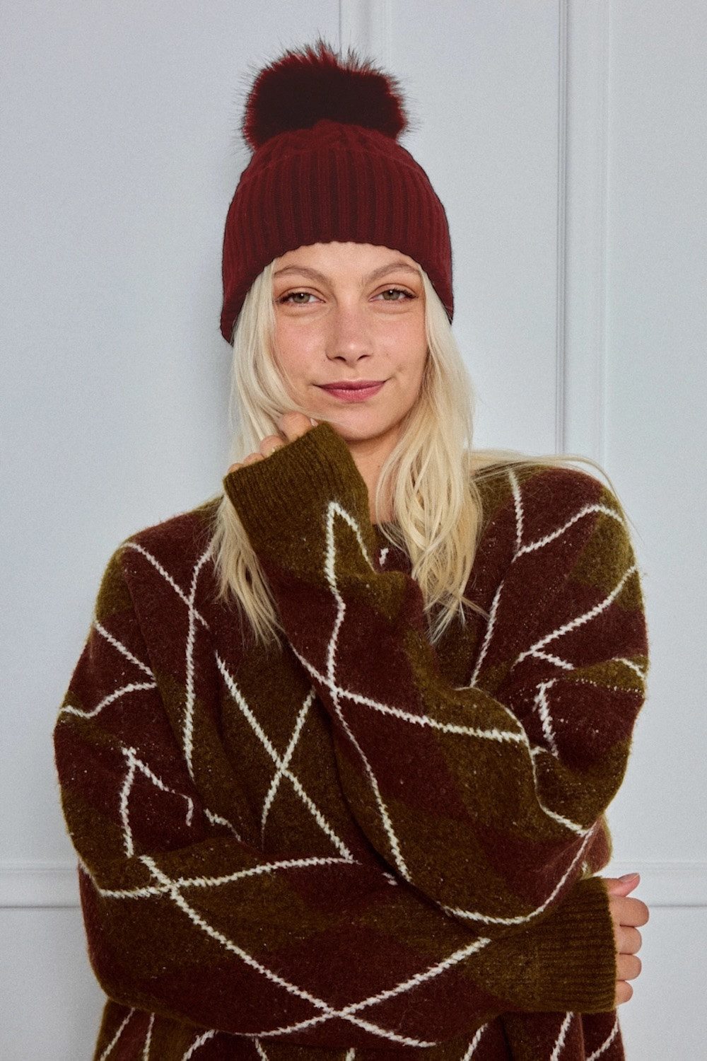 LK Trend & Style Bommelmütze Gestrickte Wollmütze sportlich, warmes Accessoires