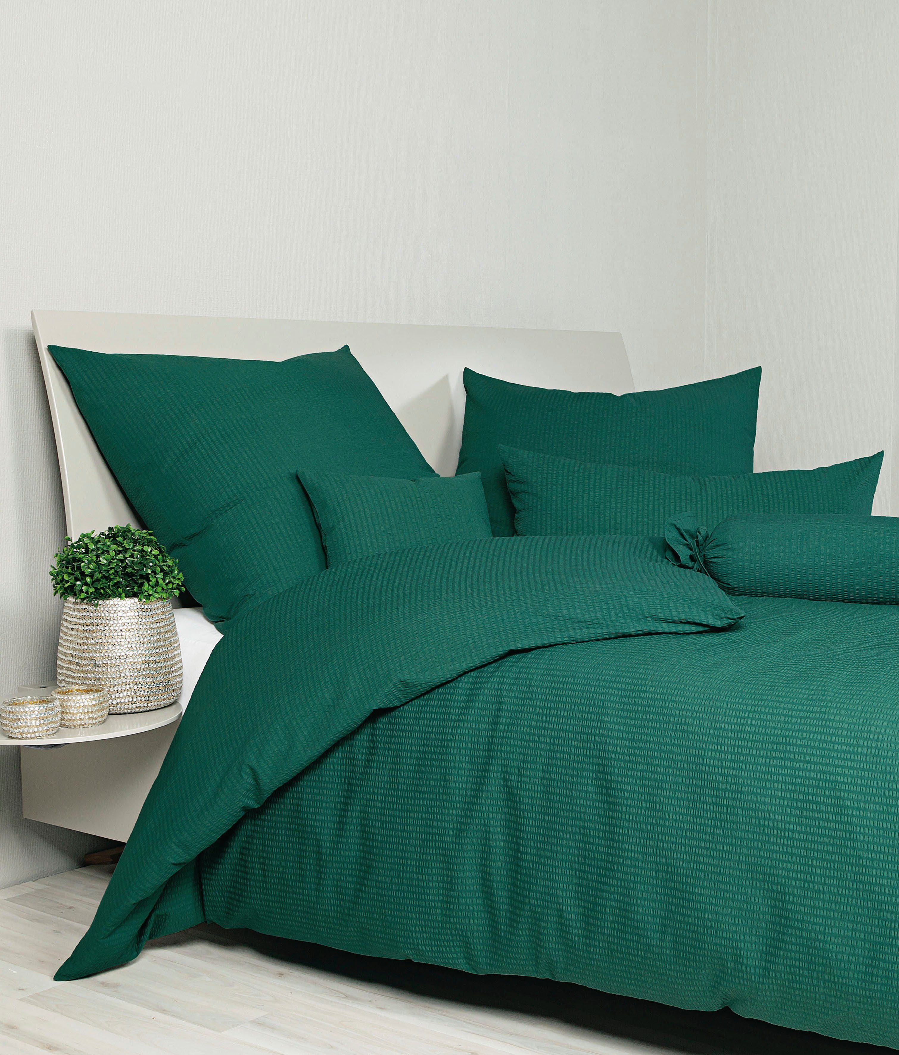 Janine Bettwäsche PIANO 0125 31, Seersucker 100% Baumwolle, uni, bügelfrei, Soft-Seersucker, 2 teilig, Markenreißverschluss, feinfädige Qualität, gekämmte Mako-Garne