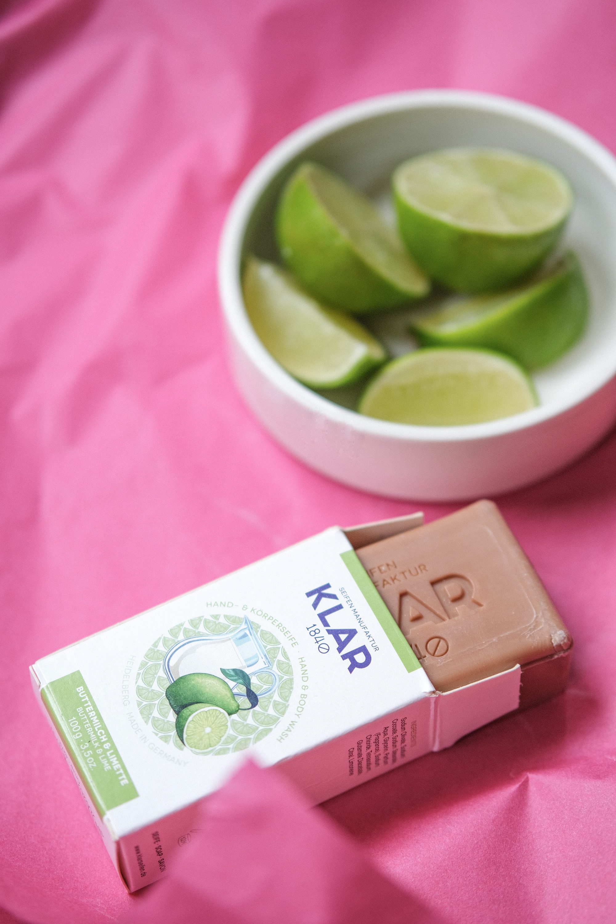 KLAR Seifenmanufaktor Handseife Klar Seifen Buttermilch- & Limettenseife 100g, Cosmos zertifiziert