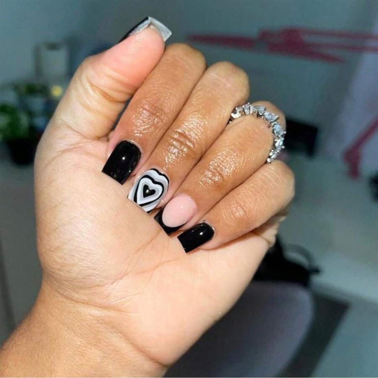 LuxusKollektion Kunstfingernägel Künstliche Nägel 24 Stück Schwarz Weiß Französisch Herz Design