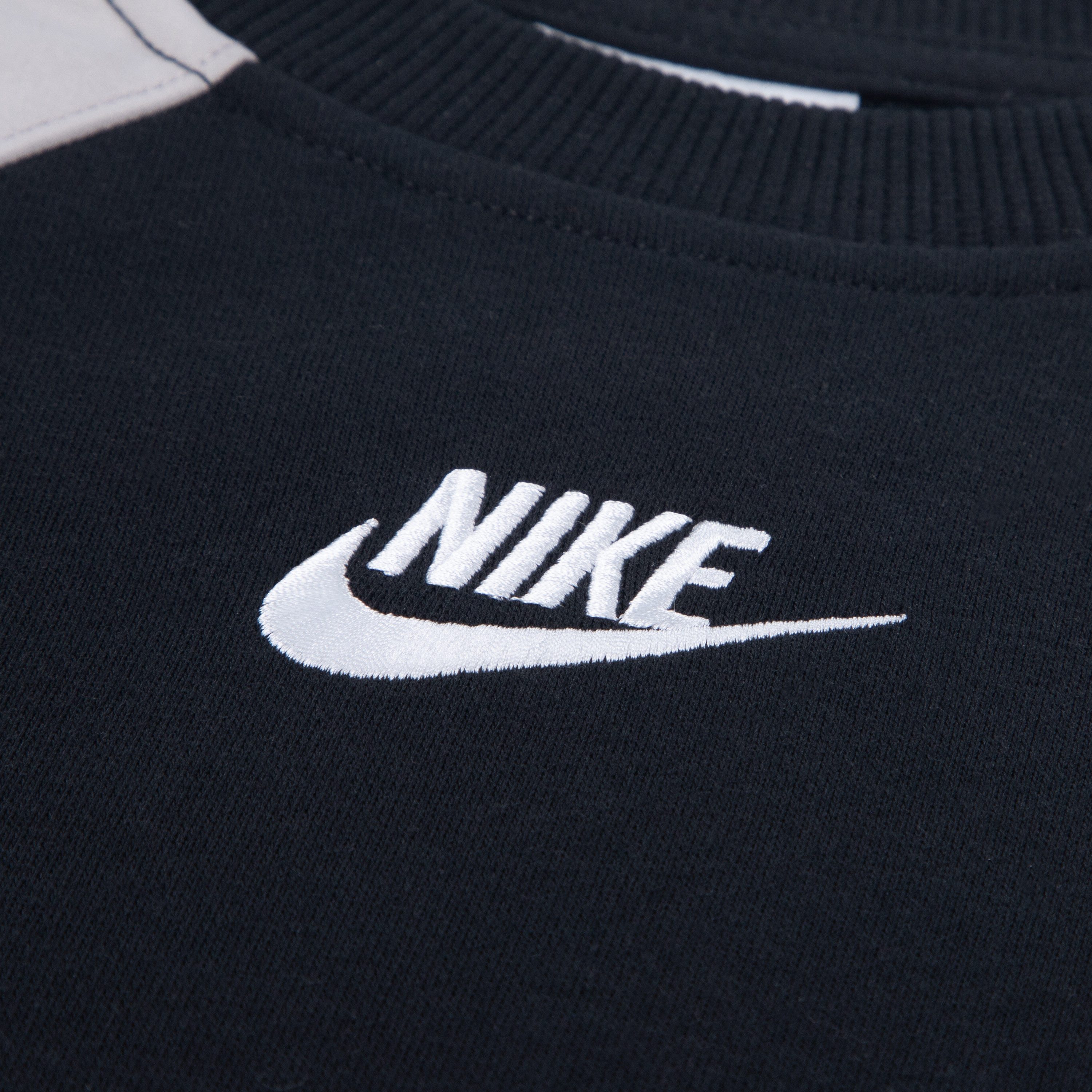 Nike Sportswear Jogginganzug (2-tlg), 2-teiliges Set, aus Baumwollmischung, unifarben mit Farbeinsatz – Bild 4 von 4