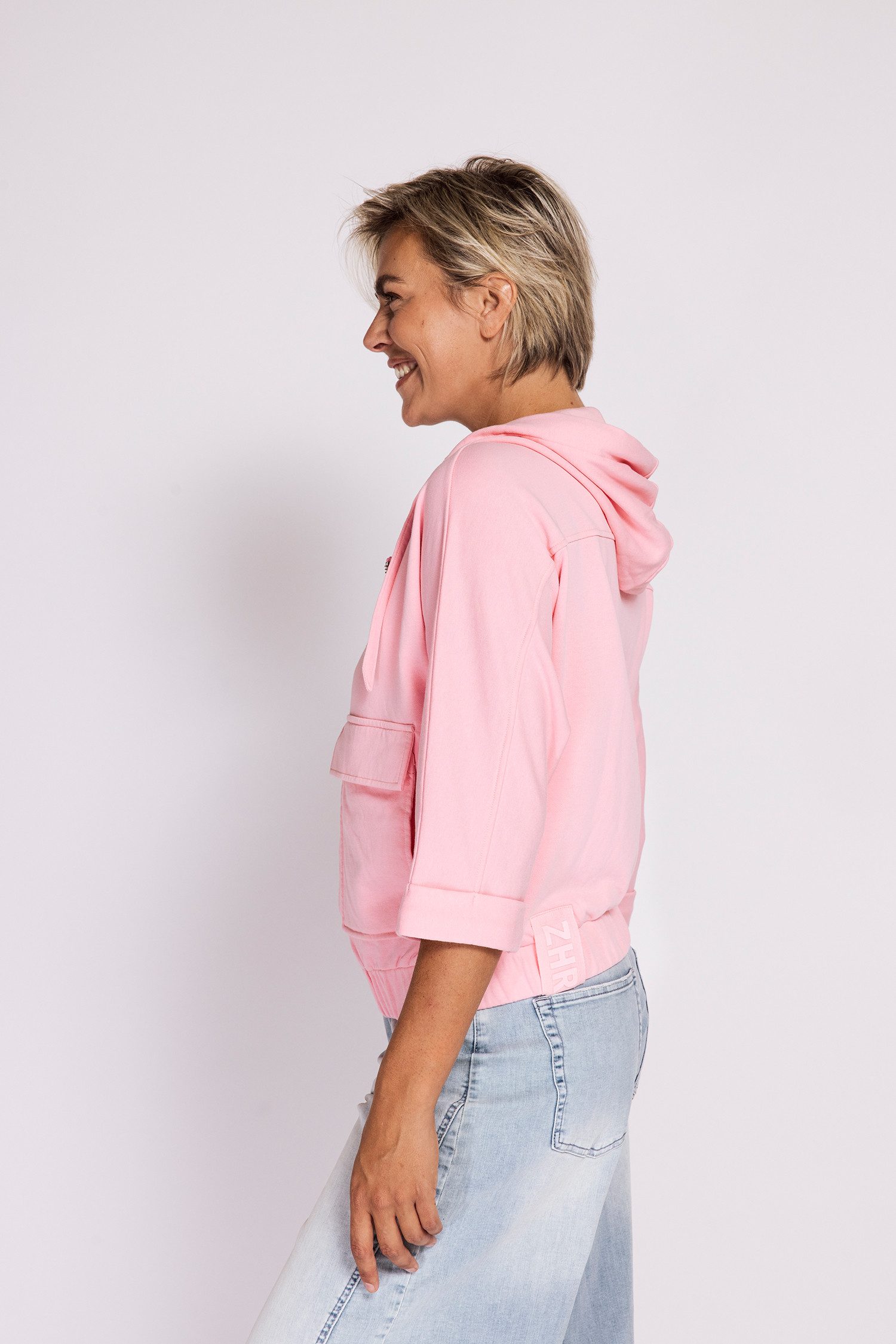 Zhrill Sweatblazer HARIKE mit Kapuze und Kordelzug, mit Klappentaschen, normale Passform
