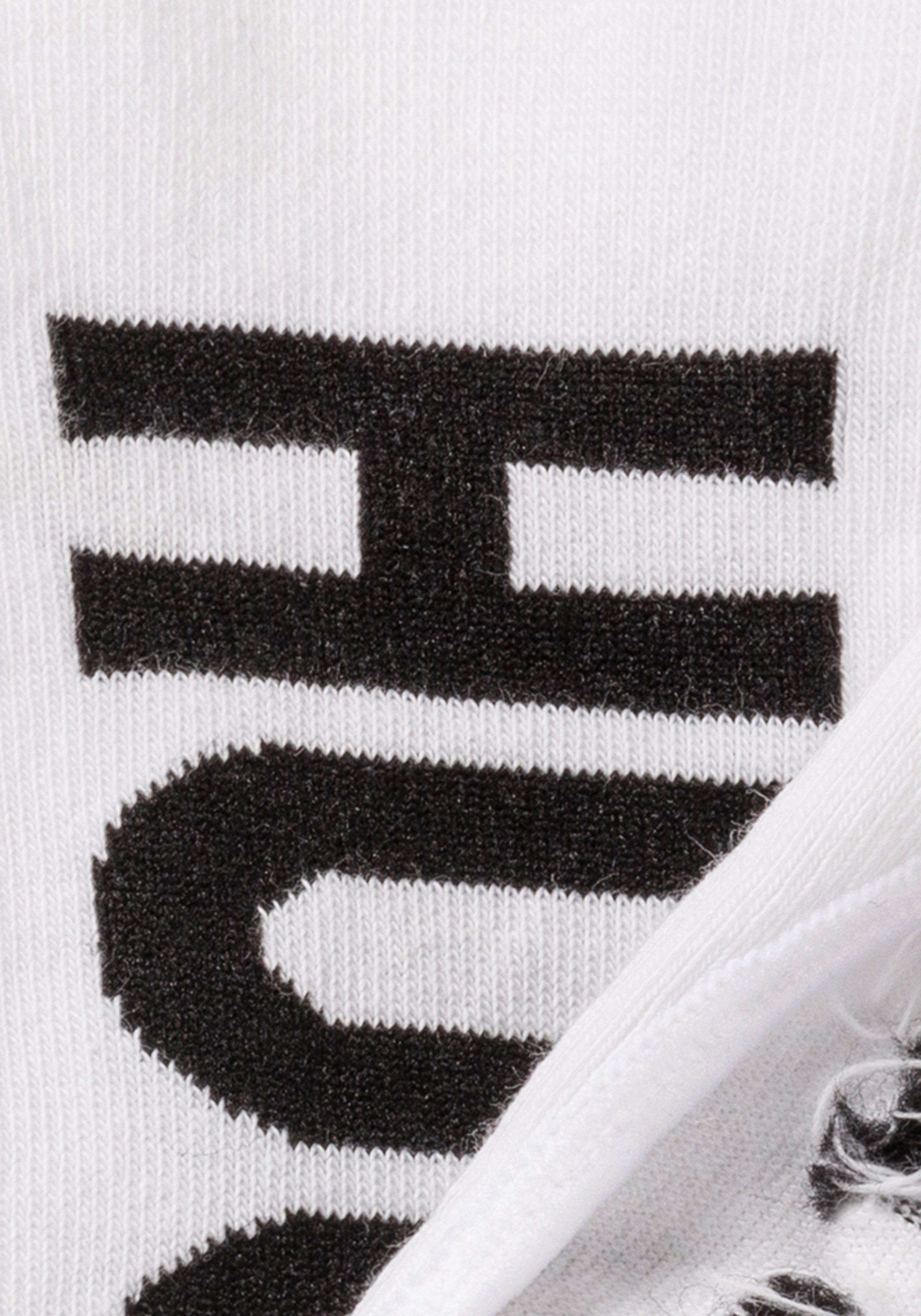 HUGO Sneakersocken 2P INVISIBLE W (Packung, 2-Paar, 2er) mit HUGO Logoschriftzug unter der Sohle