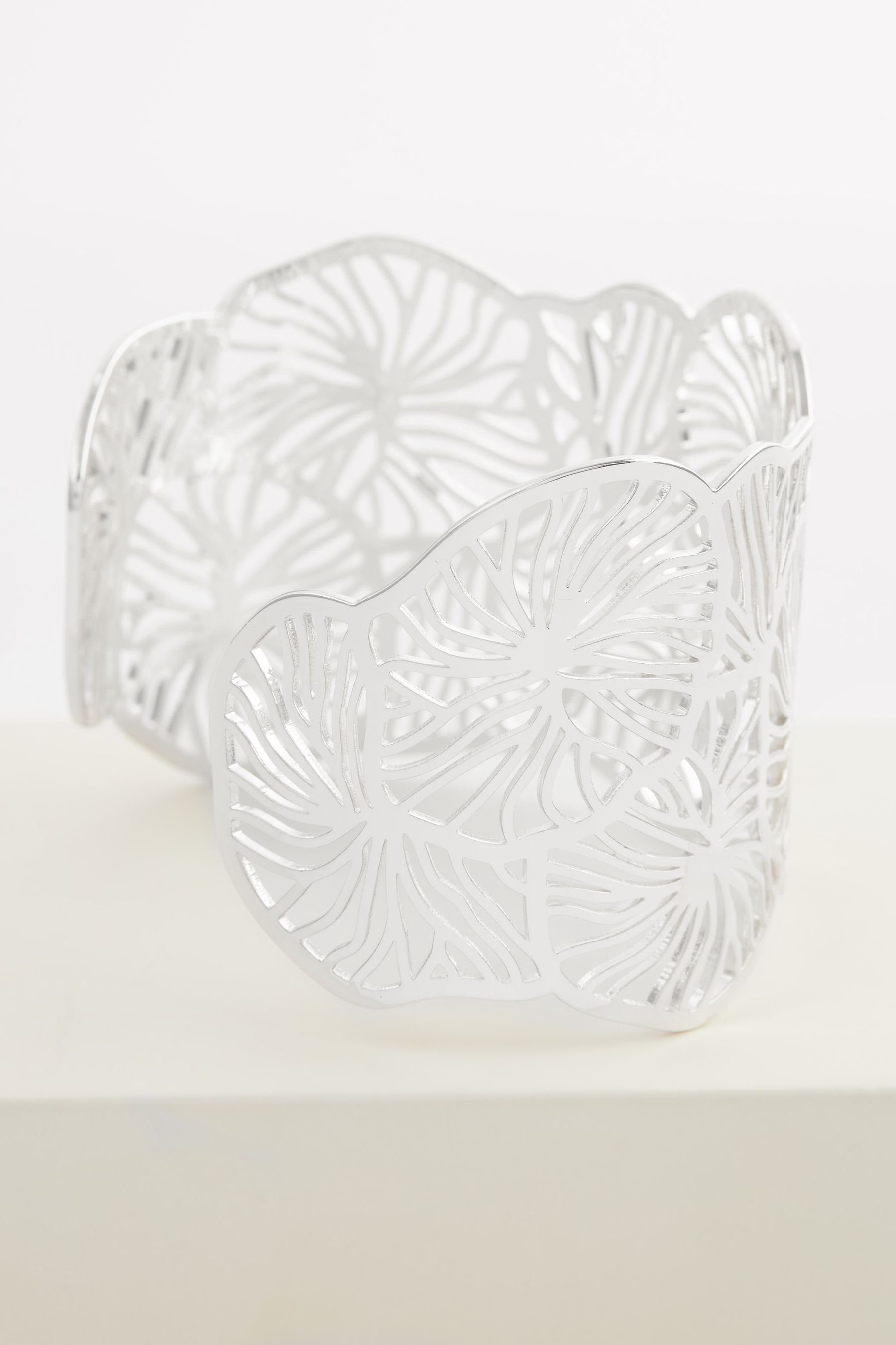 Next Armreif Filigraler Armreif mit Blumen (1-tlg)