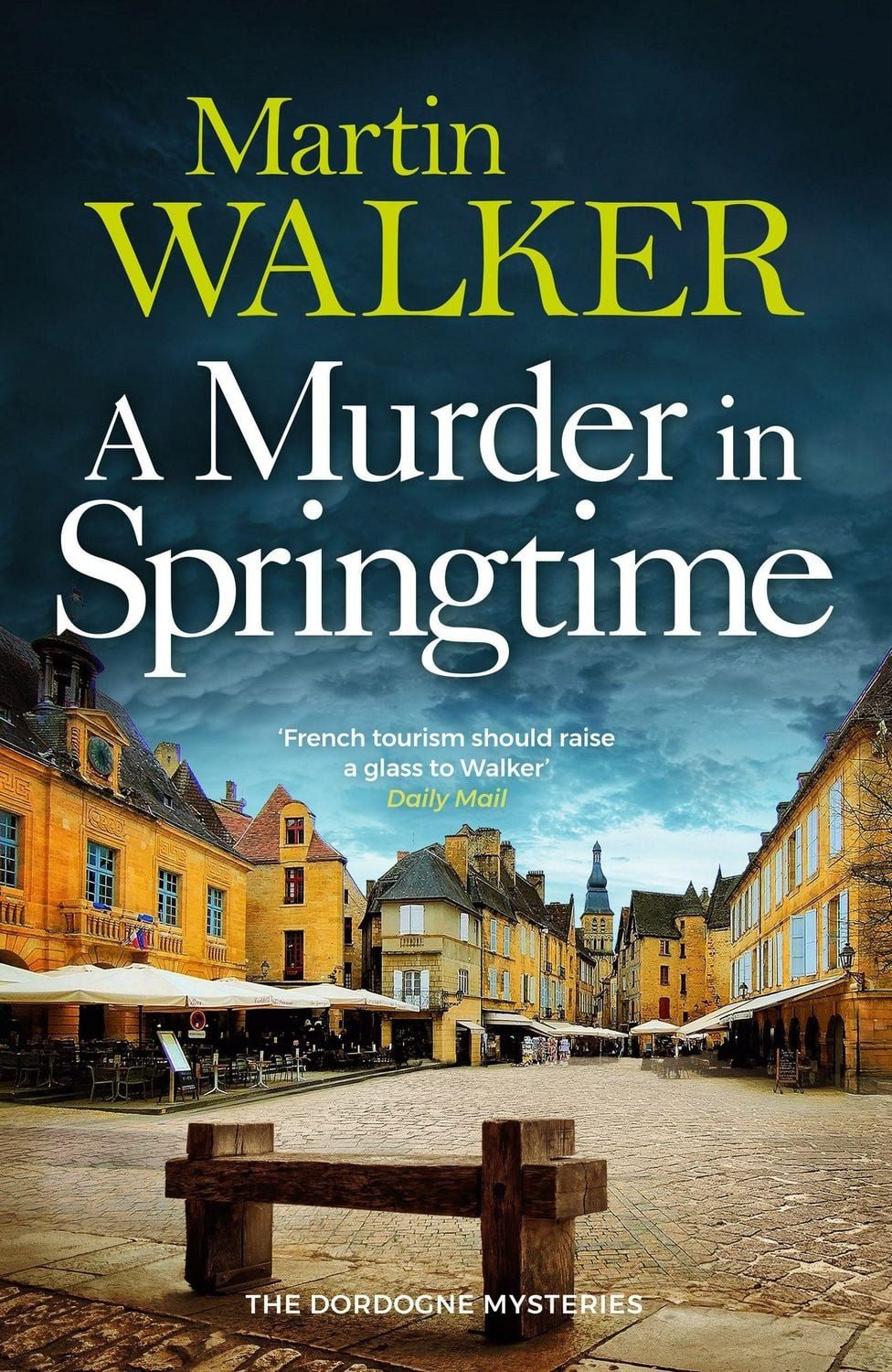 A Murder in Springtime / Martin Walker