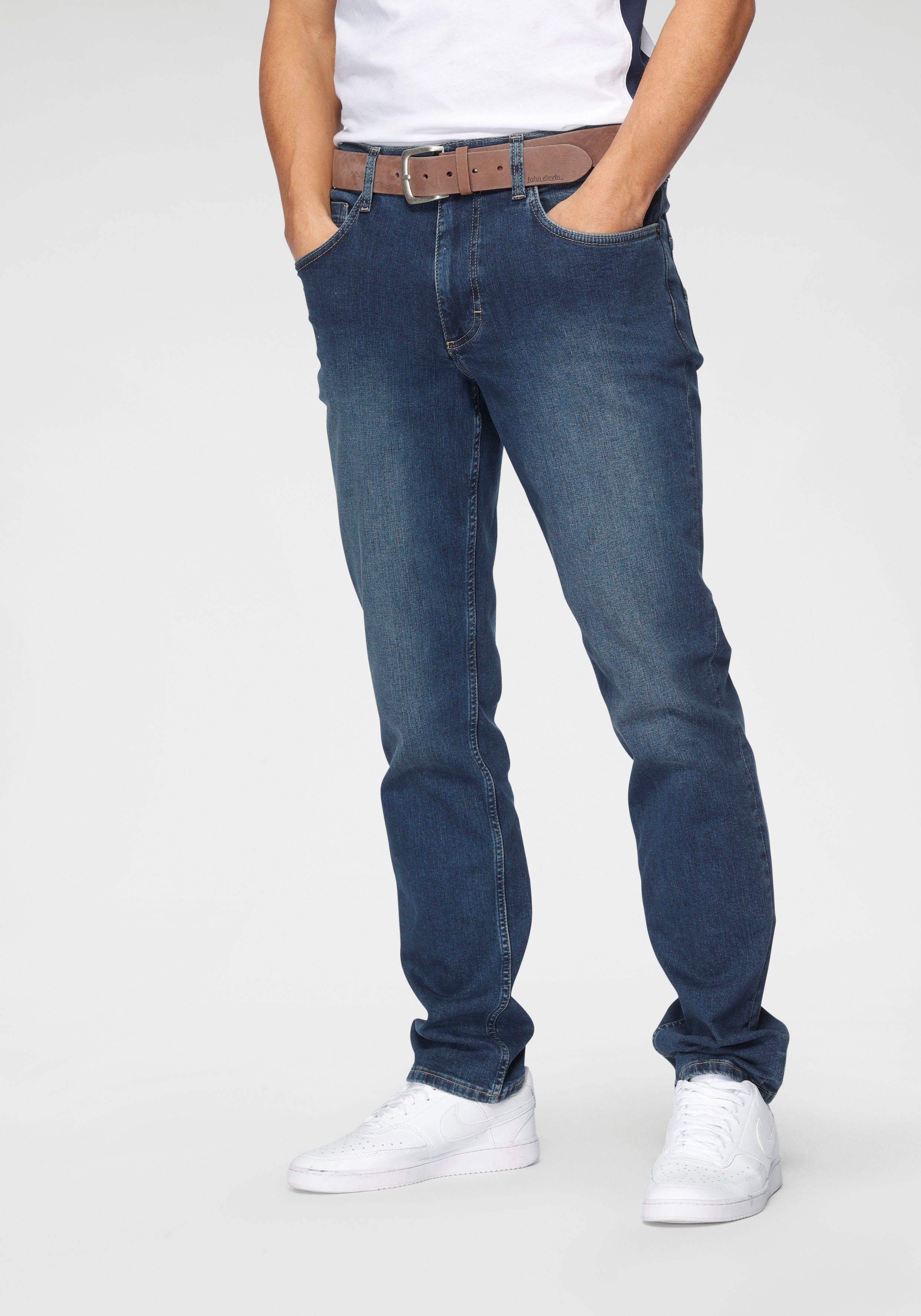 MUSTANG 5-Pocket-Jeans Style Washington Straight mit leichten Abriebeffekten dark