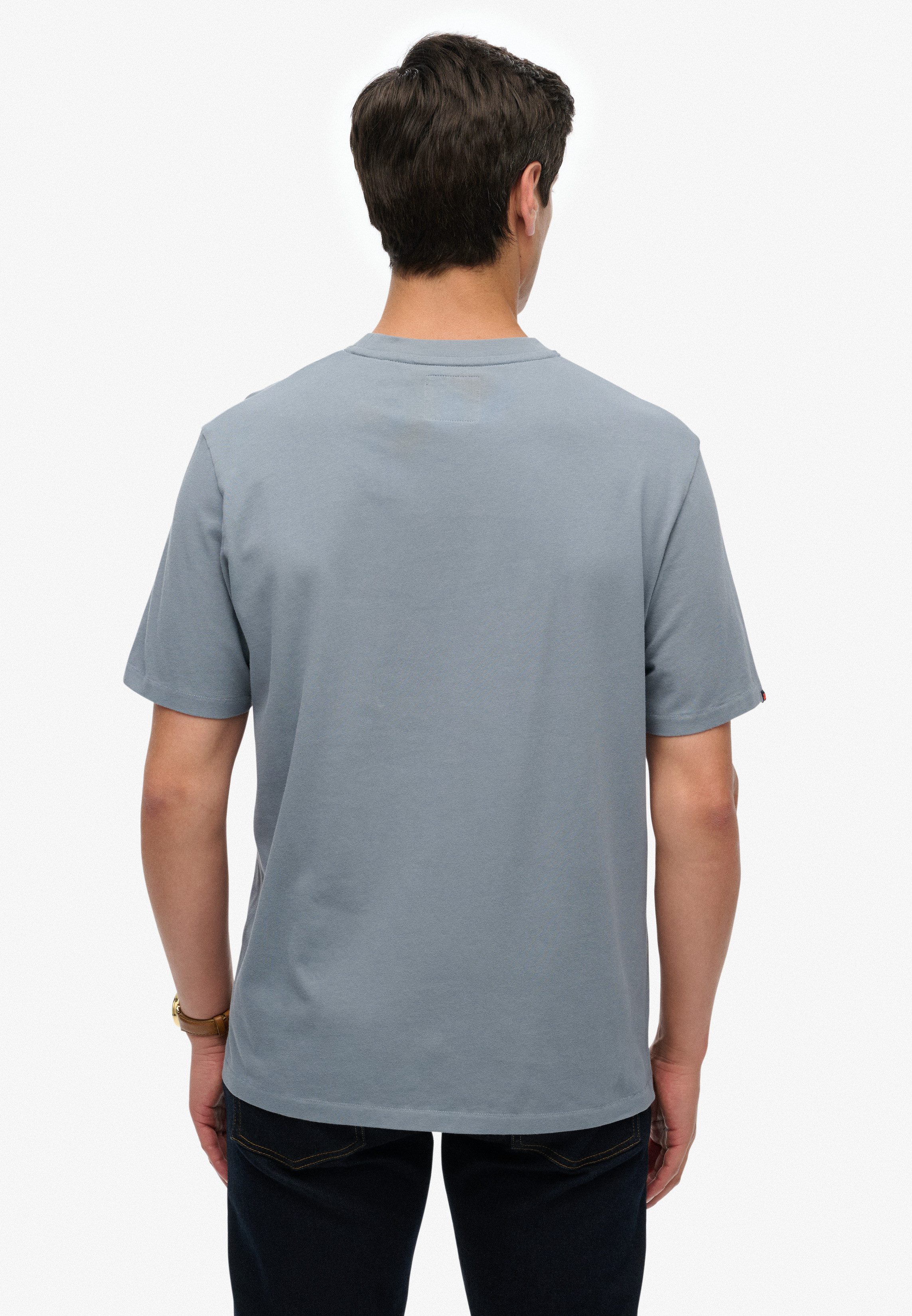 Superdry Rundhalsshirt ATHLETIC ESS TEE Loose Fit, aus Baumwolle und Seide, mit Print, Kurzarm, hüftlange Form