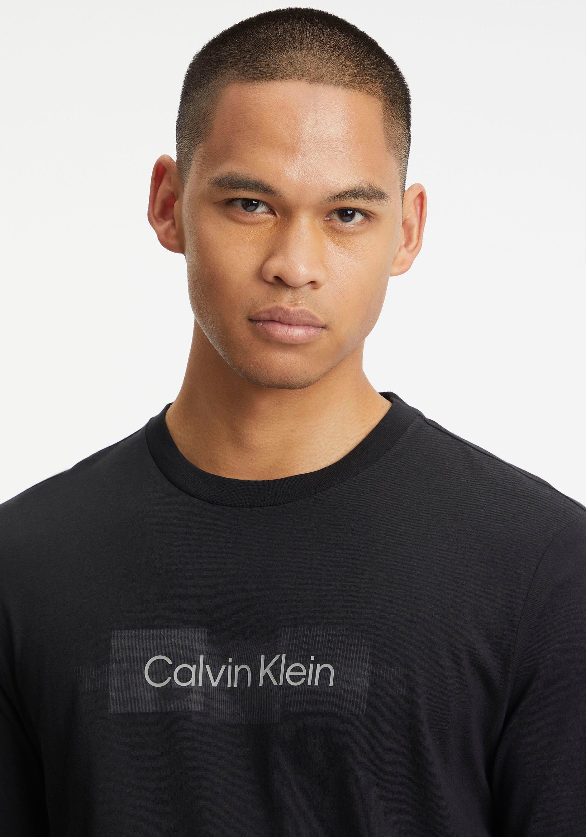 Ck BOX T-SHIRT LOGO Black der mit Vorderseite Logoprint auf Klein LS Longsleeve STRIPED Calvin
