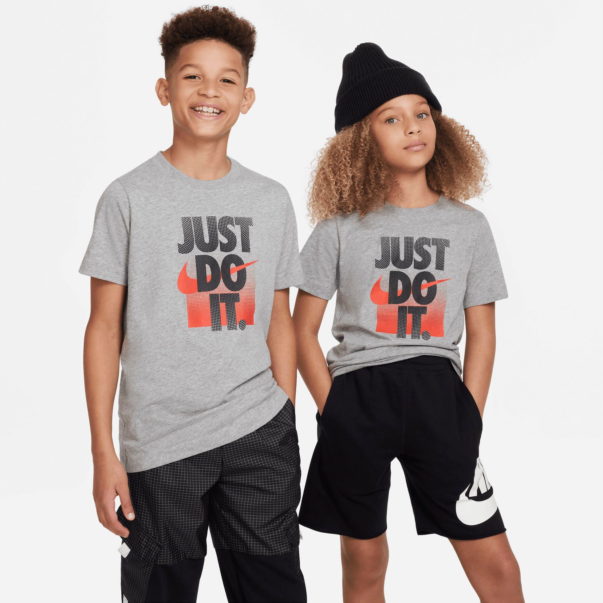 T-Shirt Kids' Big Sportswear T-Shirt Nike grau