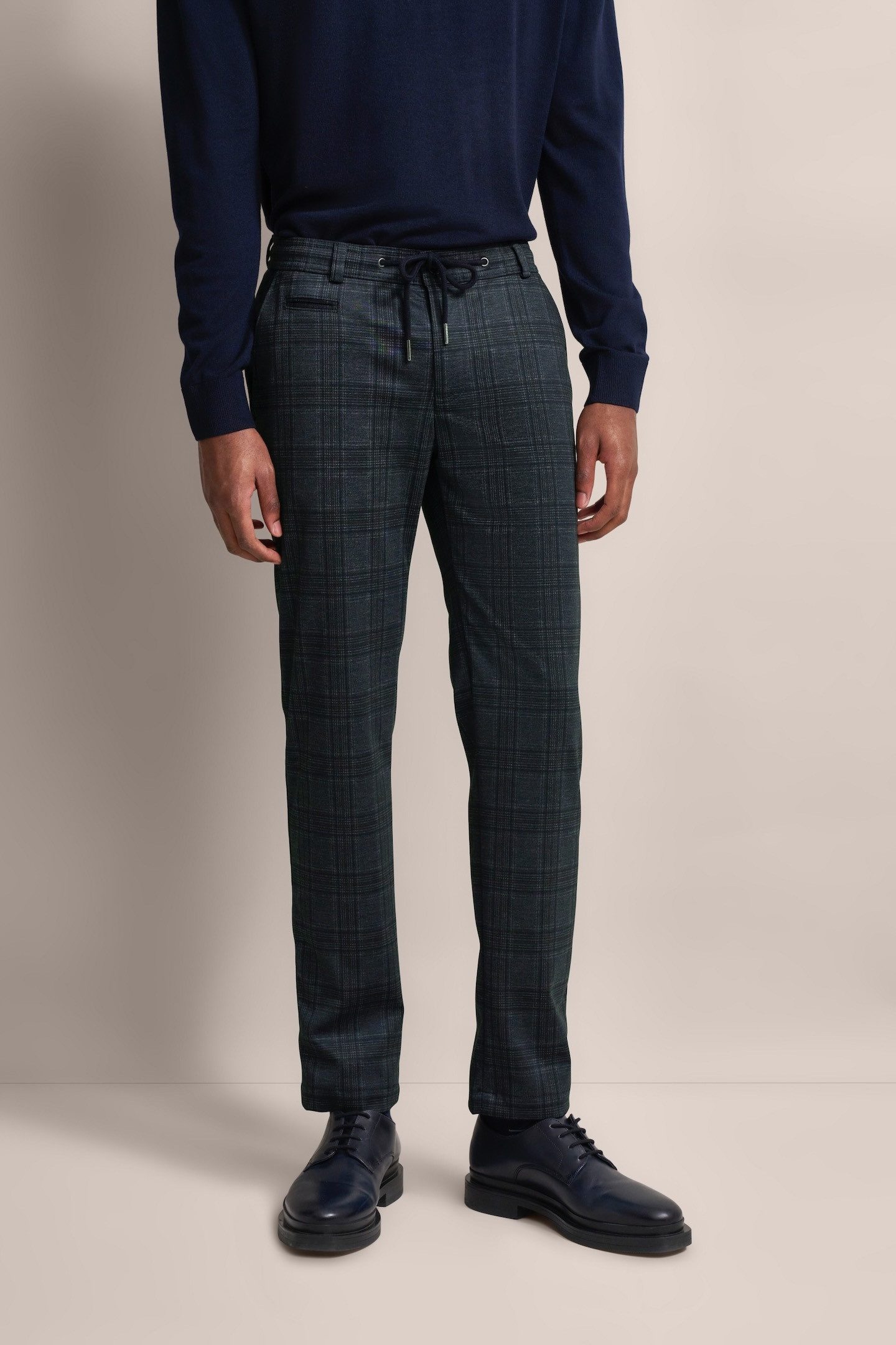 bugatti Chinohose mit Gummizug