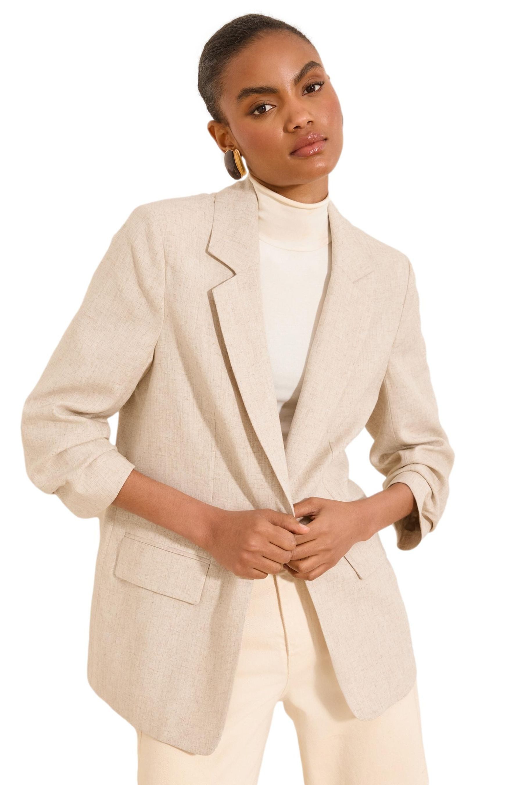 LIPSY Jackenblazer Lipsy Regular Fit Blazer mit gerafften Ärmeln (1-tlg)