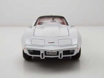 Motormax Modellauto Chevrolet Corvette C3 1979 weiß Modellauto 1:24 Motormax, Maßstab 1:24