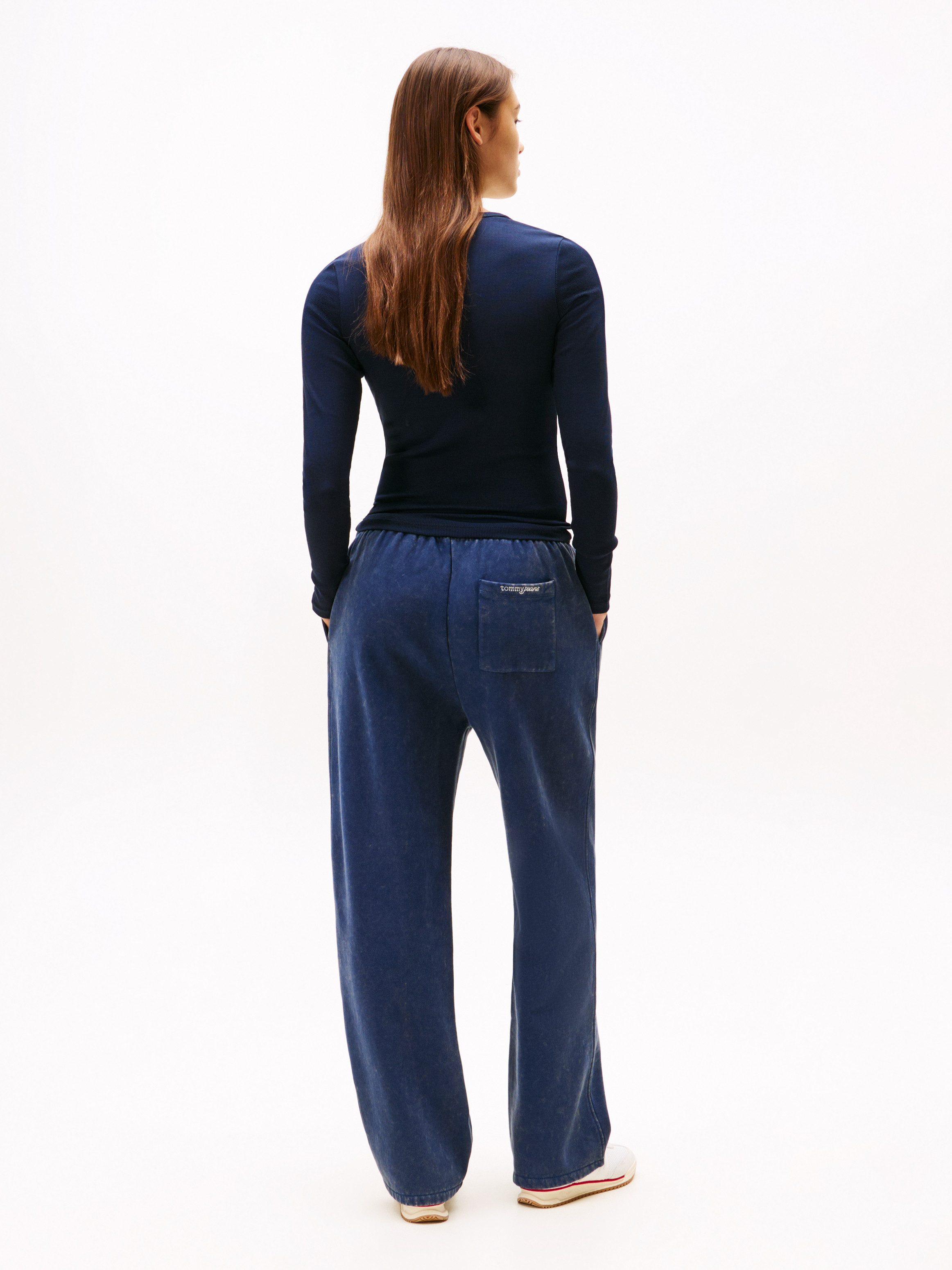 Tommy Jeans Langarmshirt TJW 2PACK SLIM ESSENTIAL RIB LS (Packung, 2-tlg., 2er-Pack) in Rippoptik, mit Logostickerei