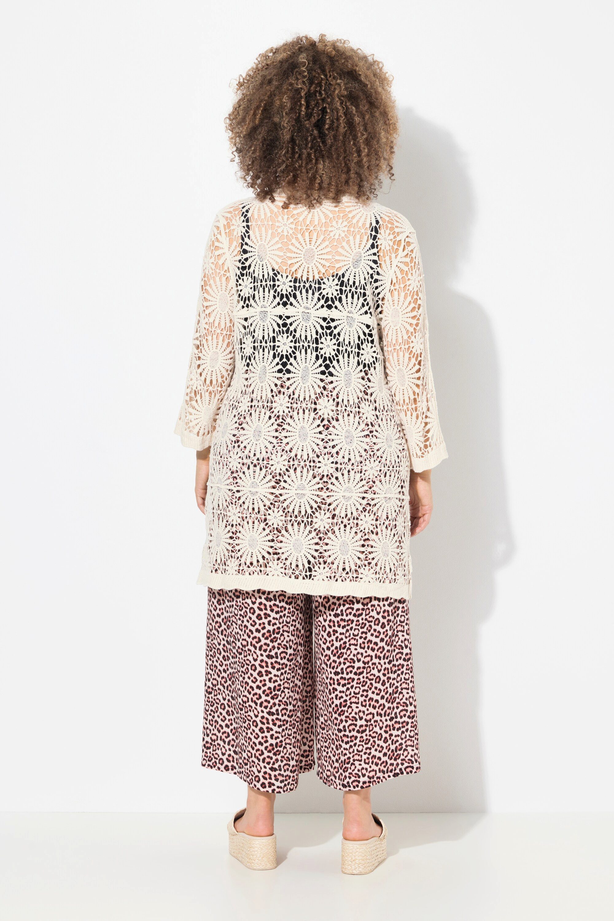 Ulla Popken Strickjacke Strickjacke Blüten Wellenkanten V-Ausschnitt