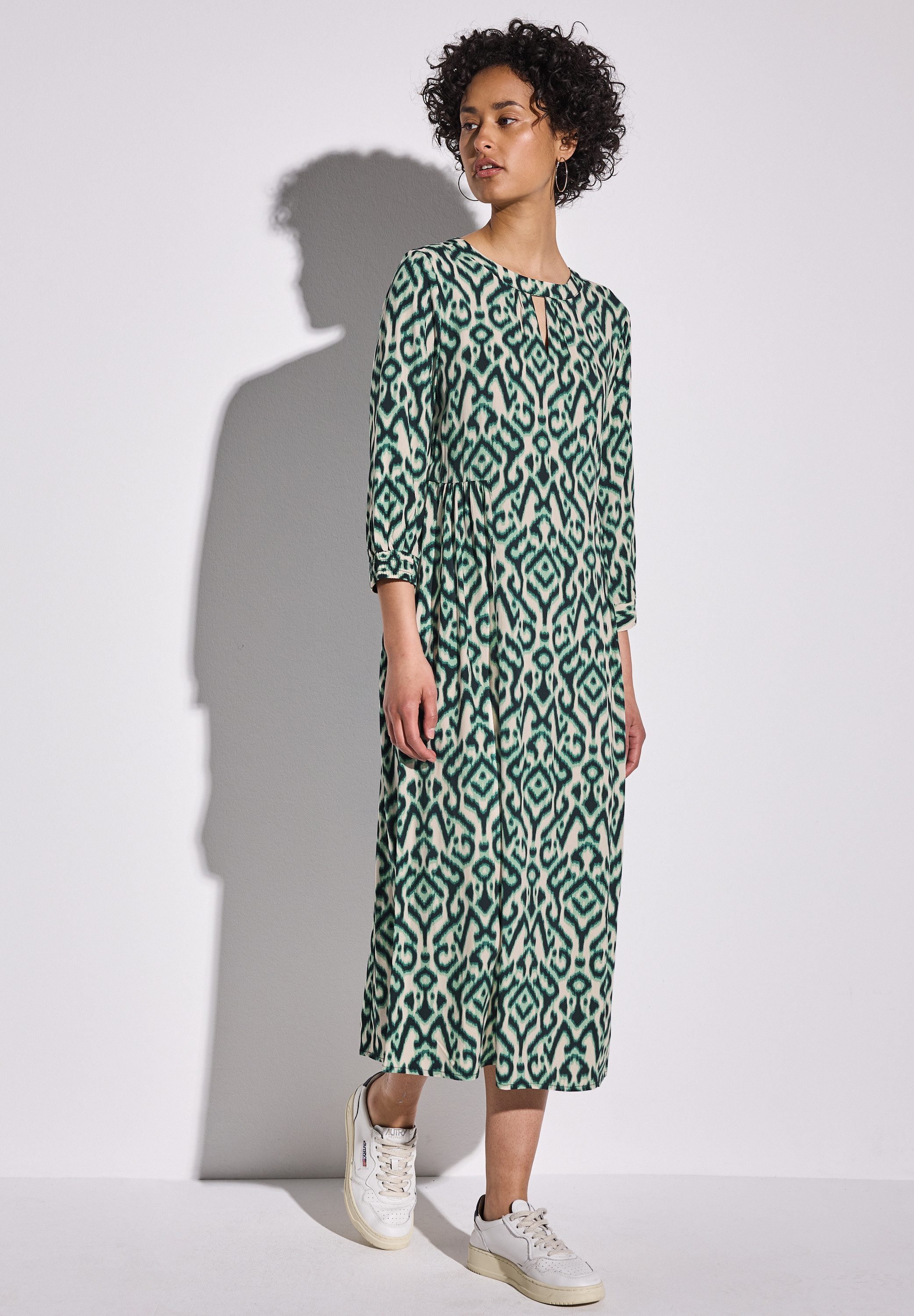 STREET ONE Midikleid mit Rundhalsausschnitt günstig online kaufen