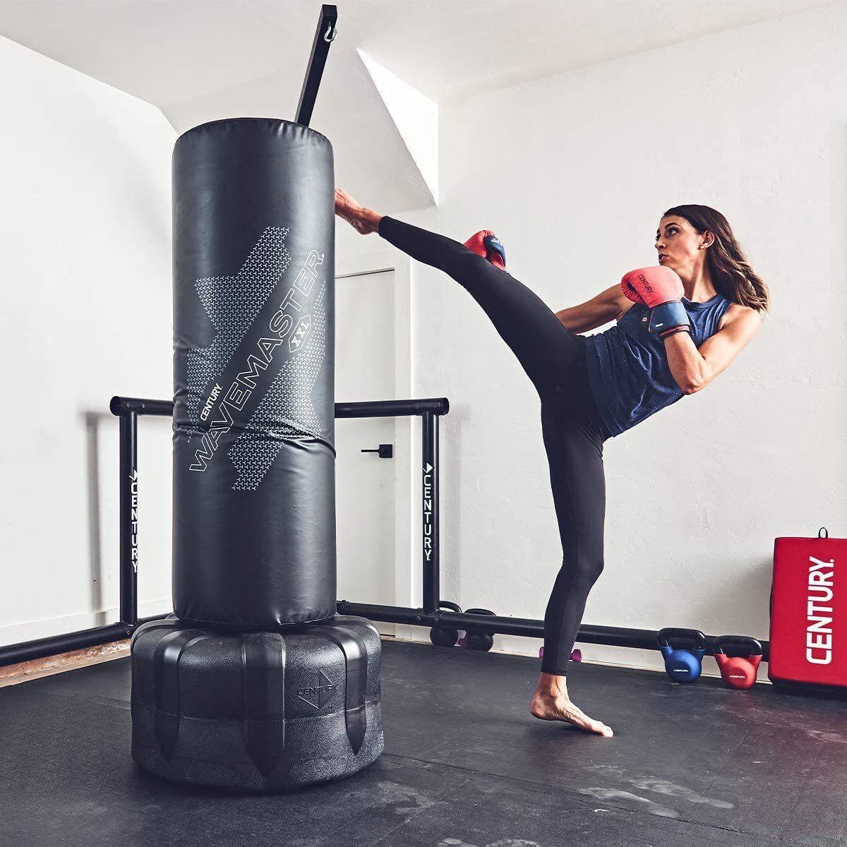 Century Martial Arts Standboxsack Wavemaster® XXL Schwarz