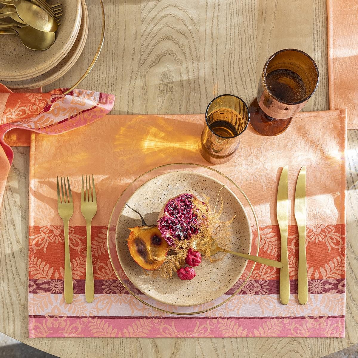 Le Jacquard Francais Platzset Beschichtete Tischsets (2x Set) Mumbai Marigold 36x50 cm, (Set, 2-St), beschichtet