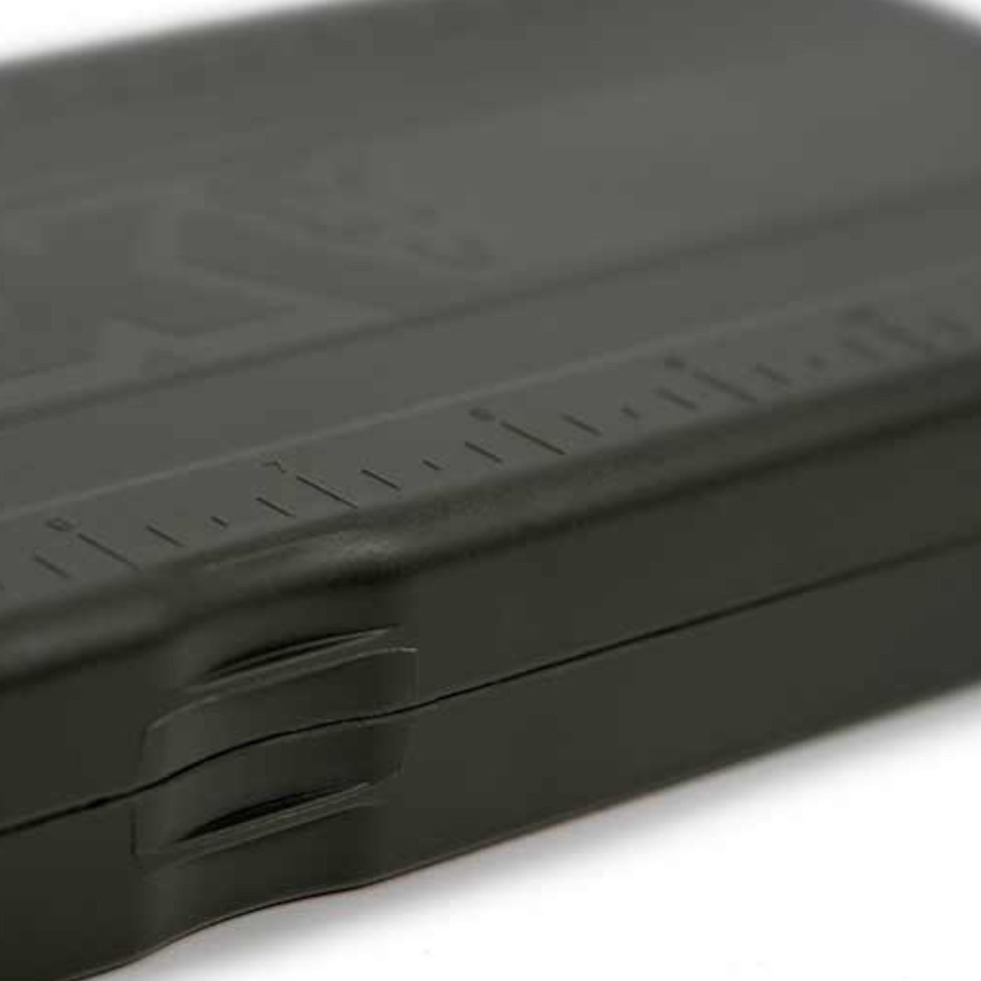 FOX International Angelkoffer Fox Edges Large rig box inc 50 pins 35.5x13x3.5cm - Vorfachbox