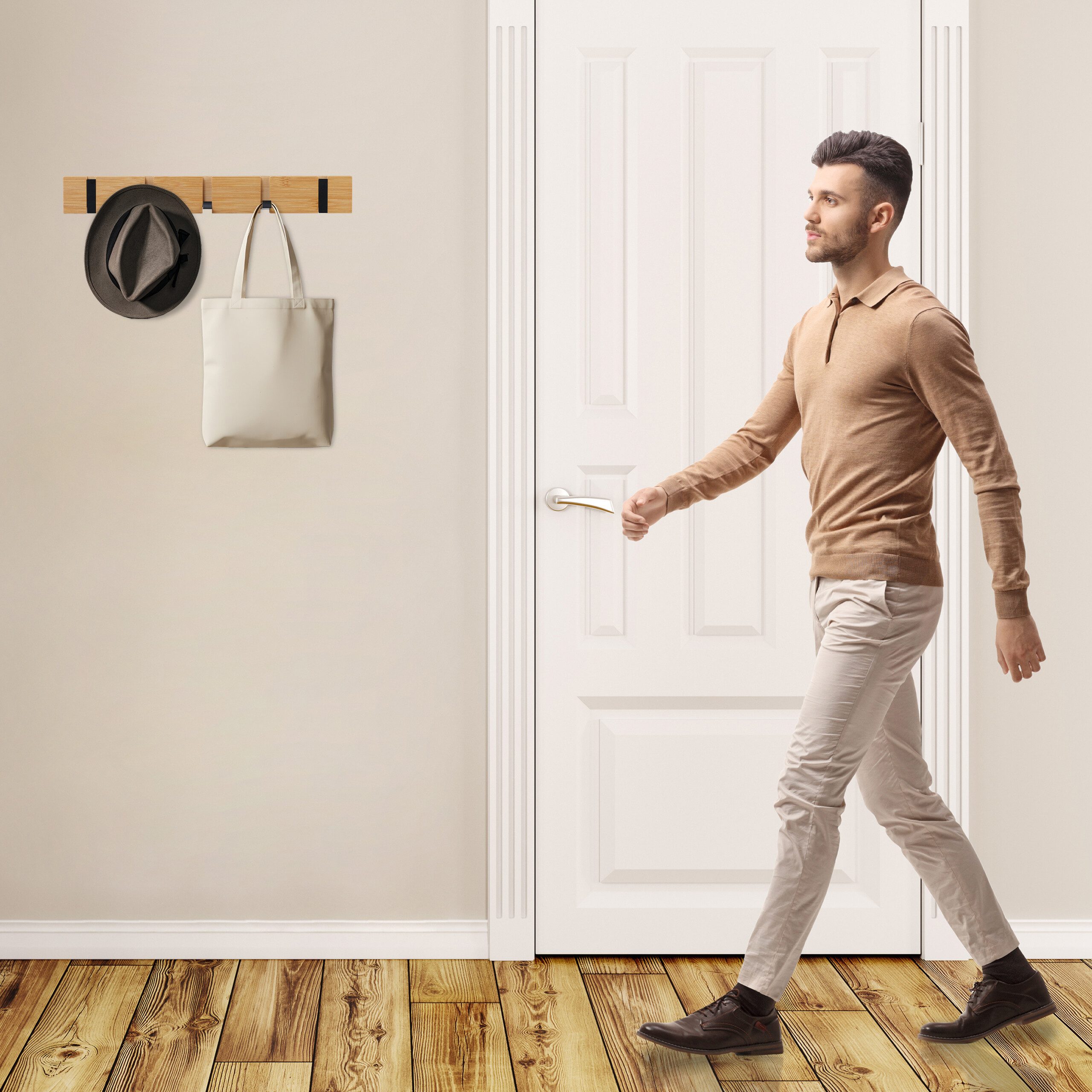 relaxdays Wandgarderobe Garderobenleiste mit klappbaren Haken (1 St), 4 Haken – Bild 3 von 5
