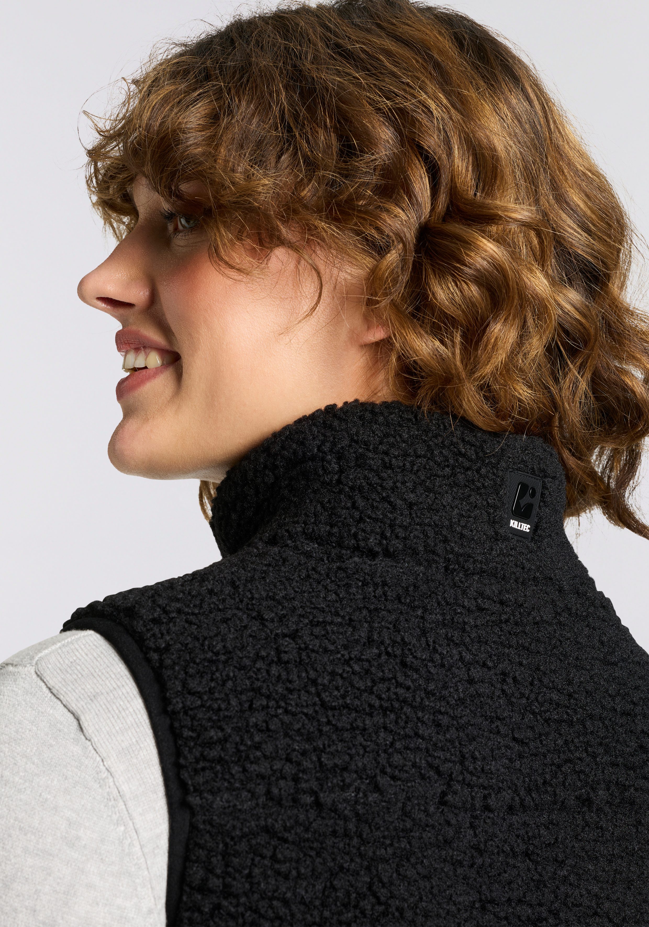 Killtec Fleeceweste KOW 7 WMN VST für den Übergang aus Stretchmaterial, mit Stehkragen, sportlicher Stil