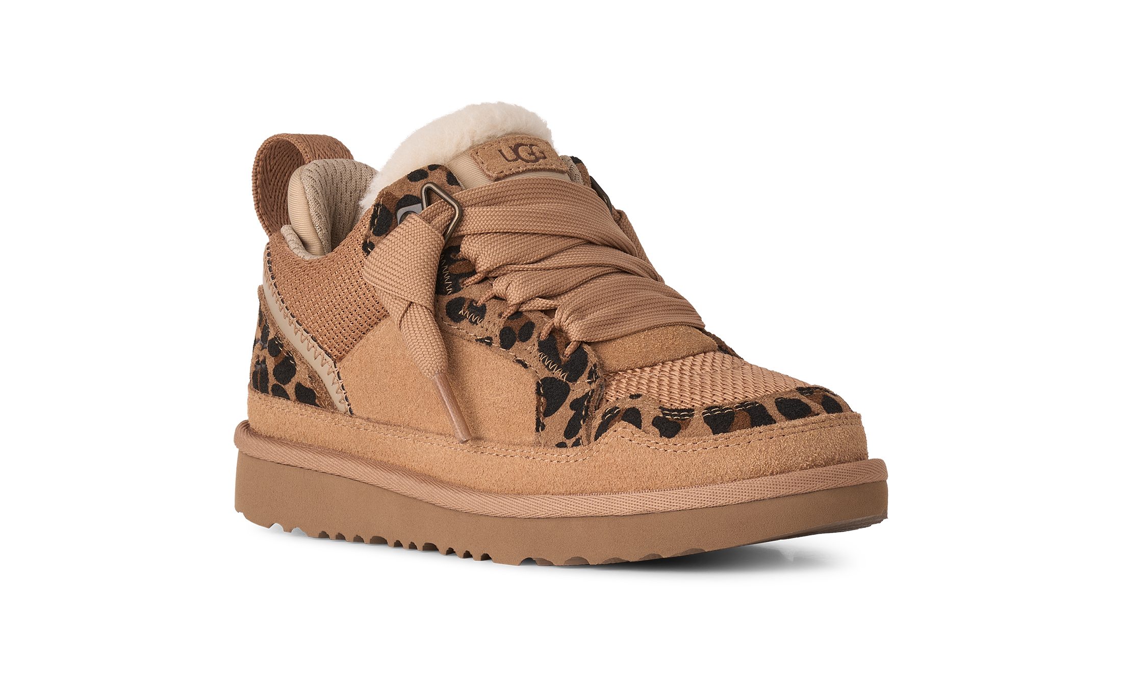 UGG K LOWMEL SPOTTED Sneaker Schnürboots mit gepolsterter Lasche und Logoaufnäher