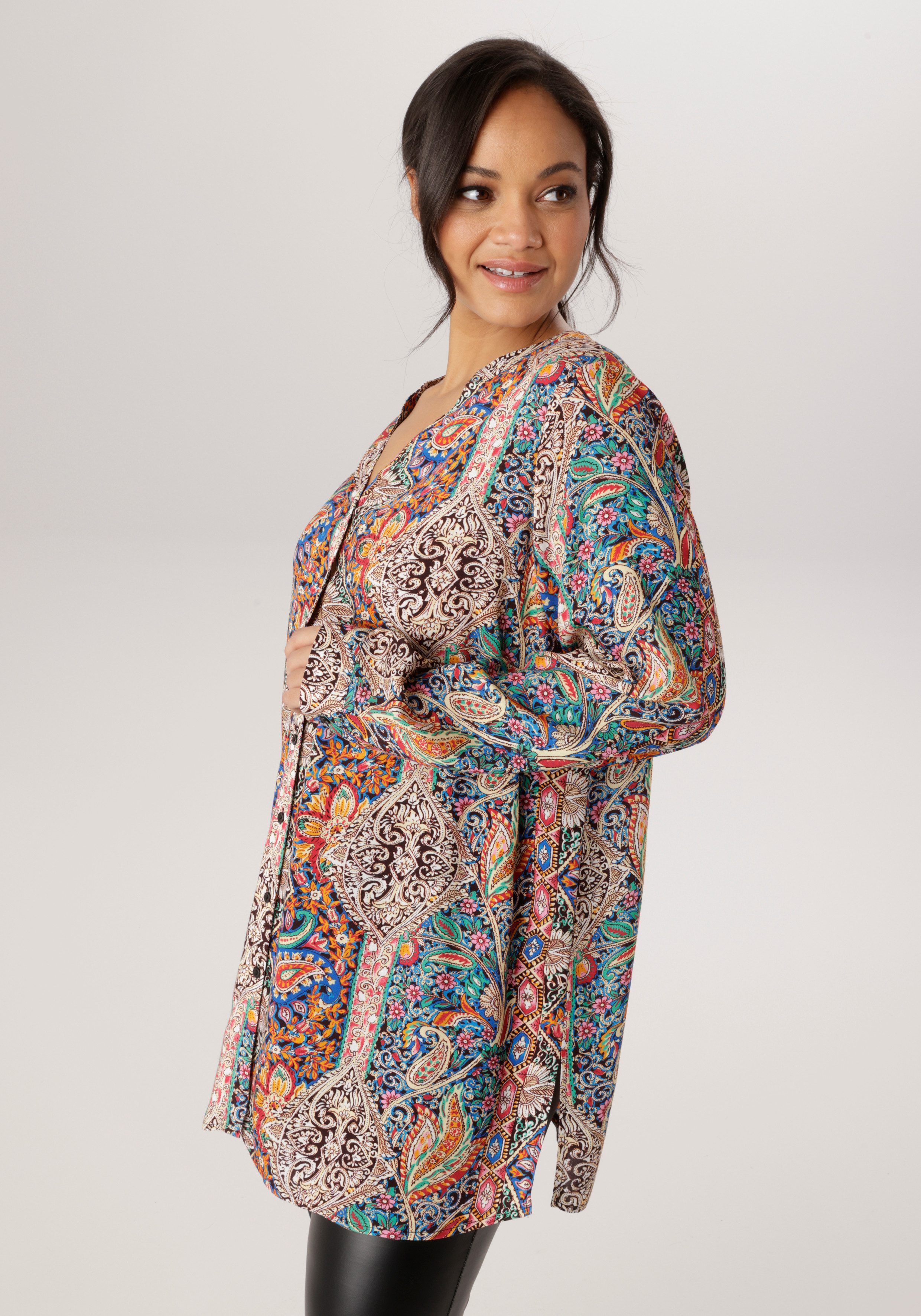 Aniston PLUS Longbluse mit farbharmonischen Paisleydruck - NEUE KOLLEKTION. € 49,99, (€ 49,99 pro 1 Stk).