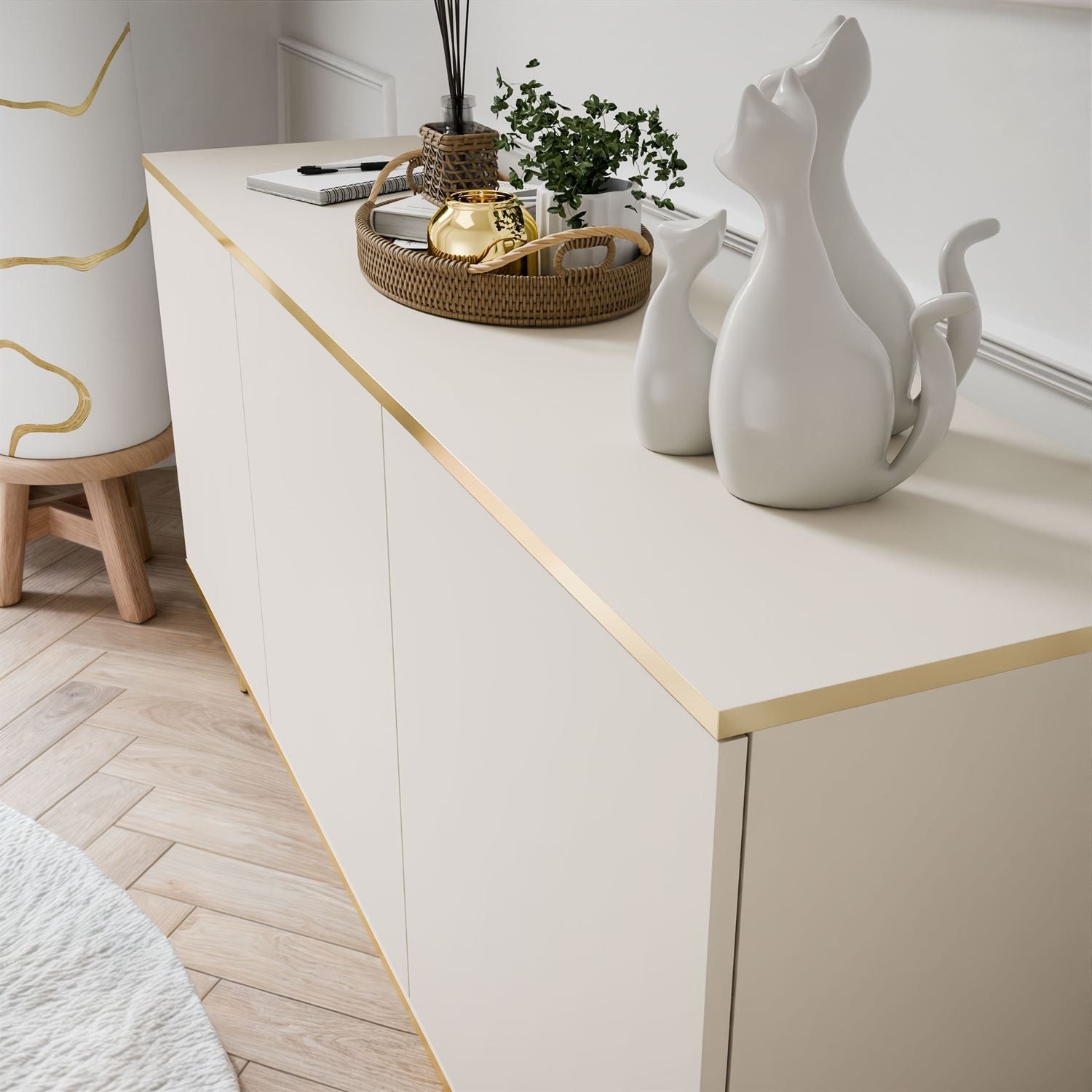 ALLHOUSE24 Kommode SENSO 160 cm dreitürige Sideboard gold Metall Füße, Breite 160 cm, Höhe 85 cm, Tiefe 39 cm