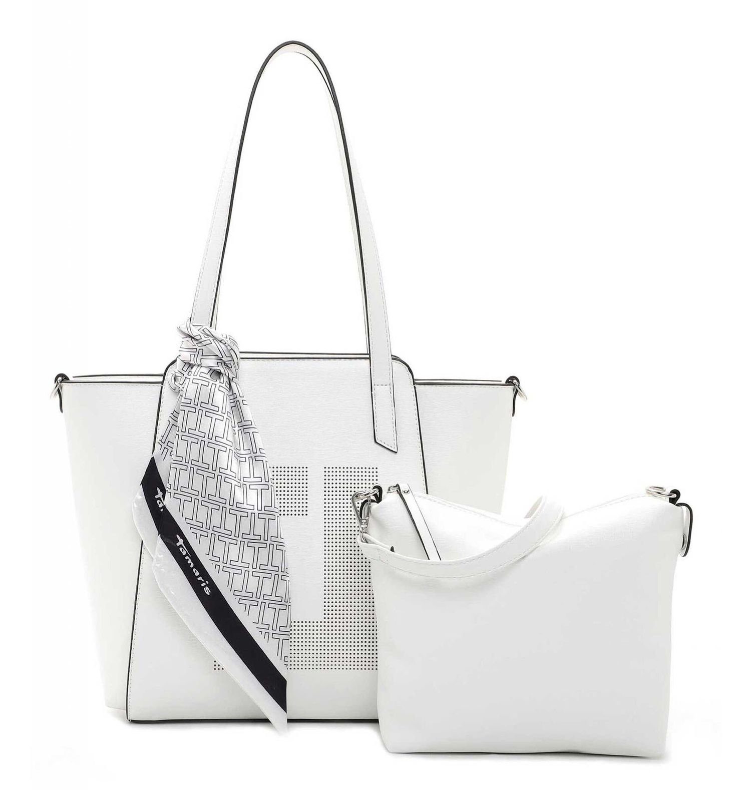 Shopper Lana